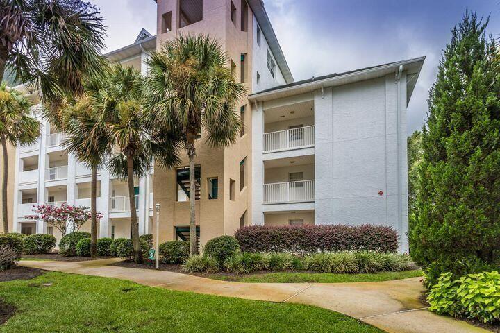 AVAILABLE IN MARCH!!! This condo is available with or without furniture and is in fantastic condition! It features granite counters, stainless appliances, upgraded light fixtures, crown molding and a full size washer and dryer. It is a highly desirable end unit and very close to the pool. The spacious master has a full bath, and there is a screened in patio with a large storage closet. The Florida Club has a resort style pool, spa, sauna, business center, 24 hour fitness and a picnic area. schedule a viewing today!  Call 850-729-0399 View rental requirements or apply at www.RentwithBSR.com

No smoking or vaping. No pets. 
FEES: $50 per adult 18+ application fee, Landlord Liability Policy (if proof of Renter's coverage not provided) $15 mo, Pest Assurance pest control policy $20 mo