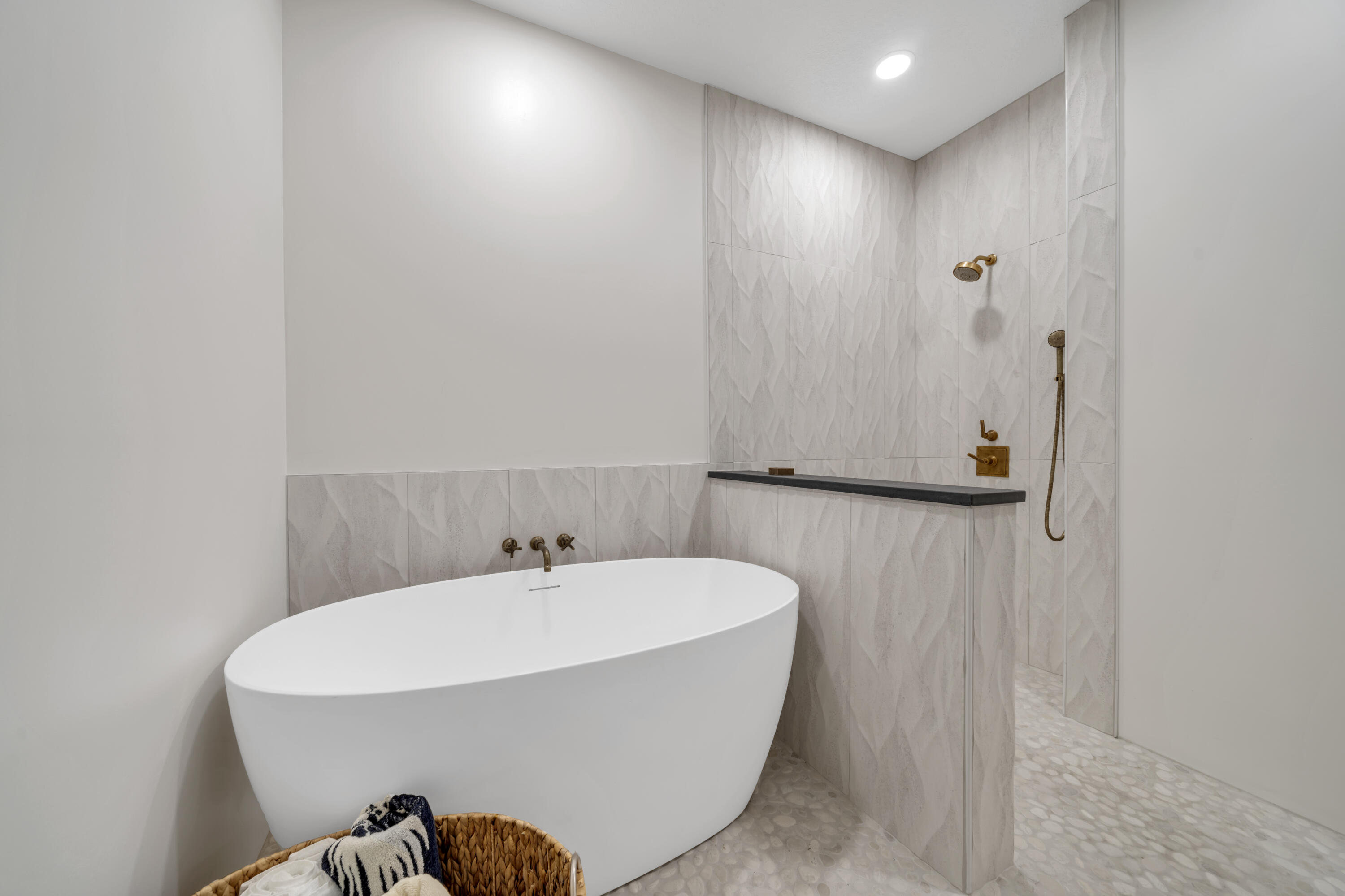 DRIFTWOOD ESTATES - Residential
