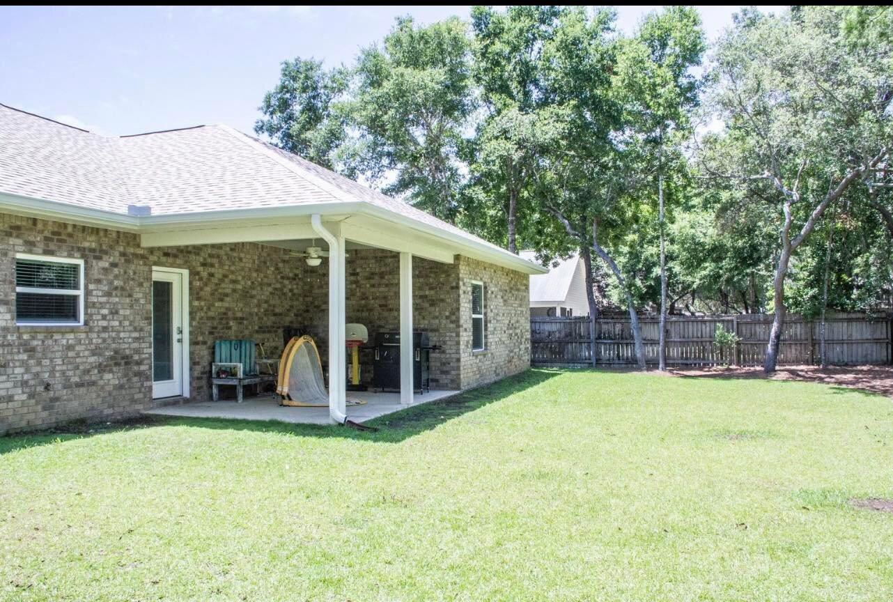 NO RECORDED SUBDIVISION - Residential Lease