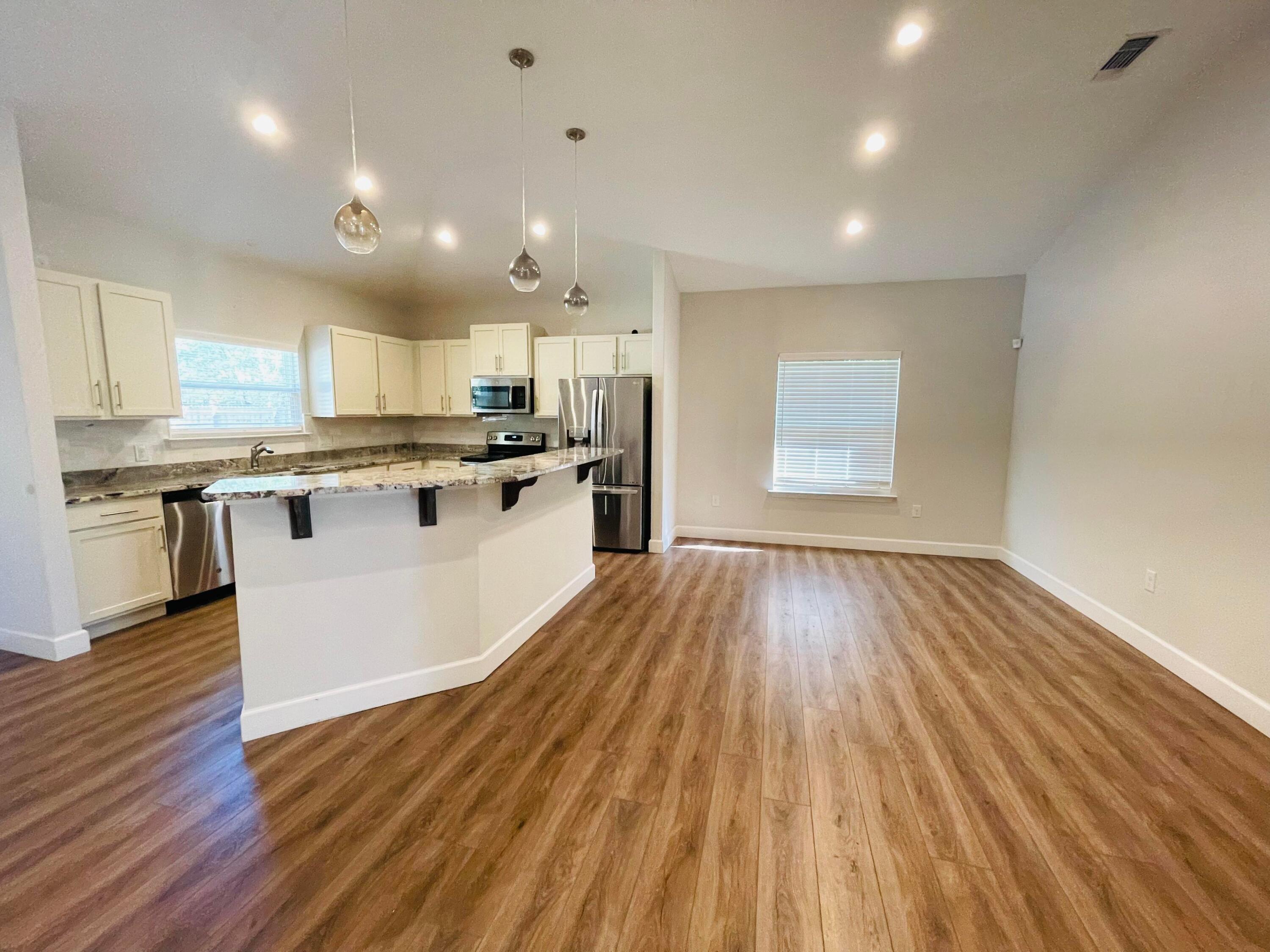 NO RECORDED SUBDIVISION - Residential Lease