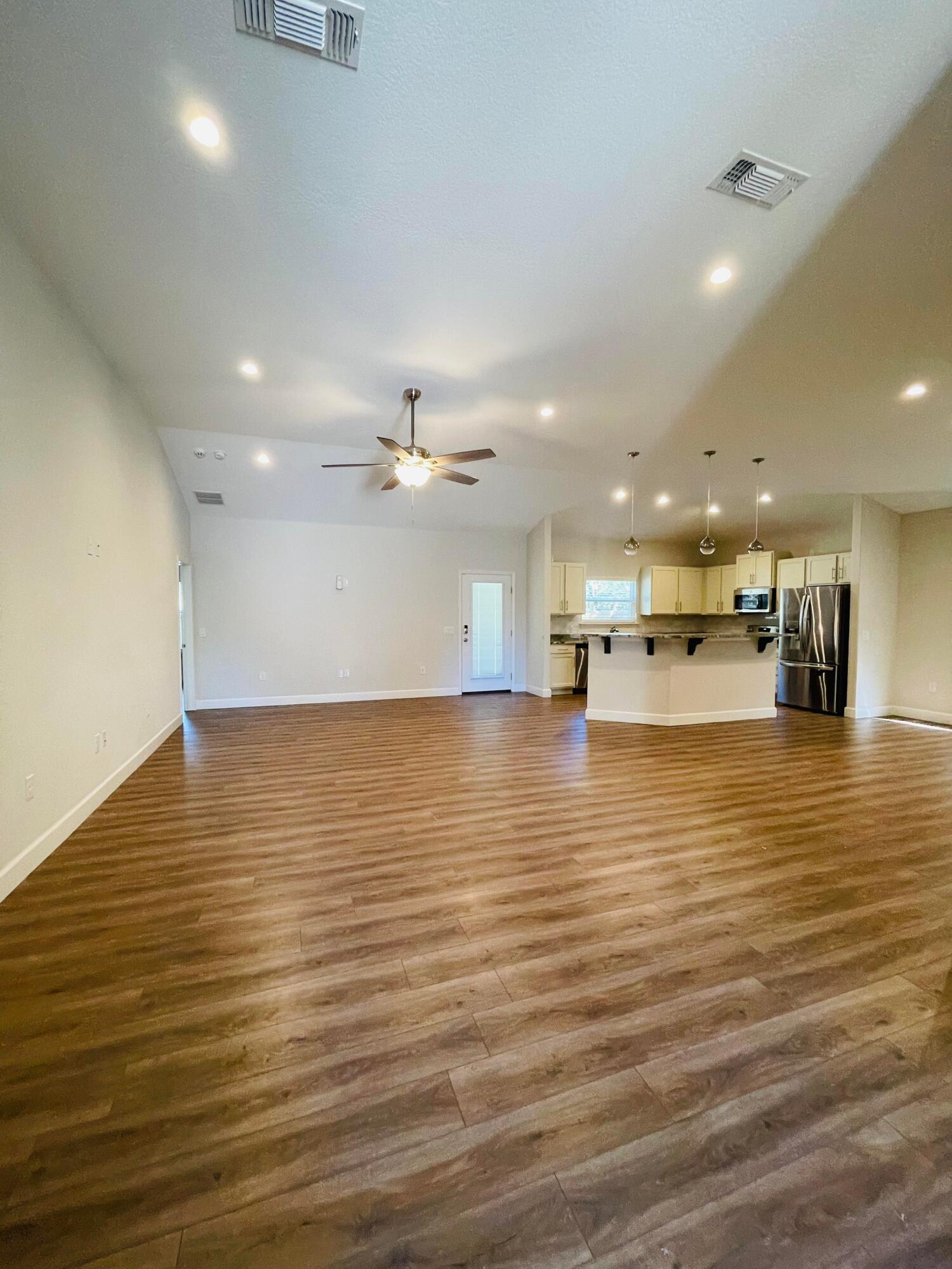 NO RECORDED SUBDIVISION - Residential Lease