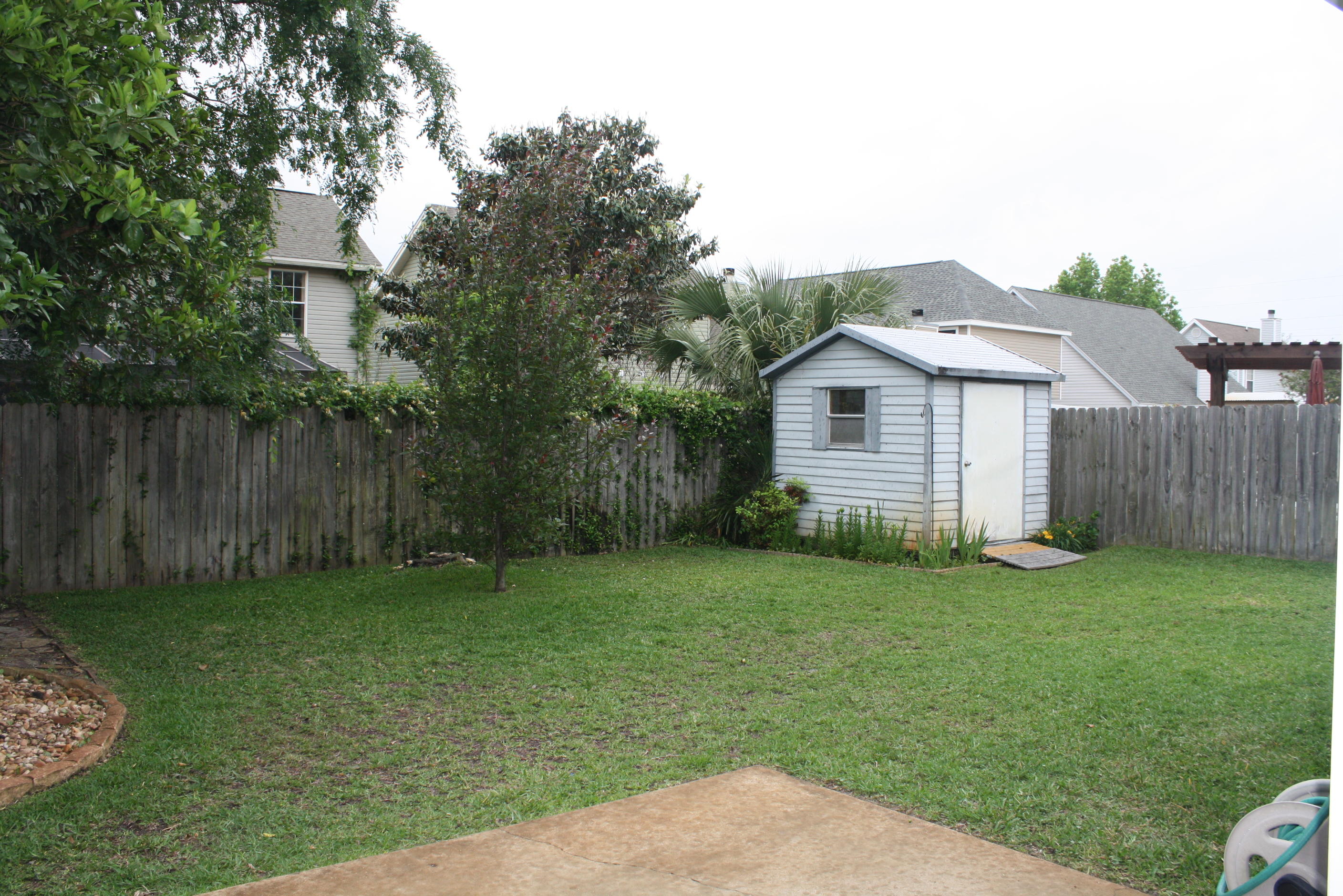 SANDY RIDGE ESTATES - Residential Lease