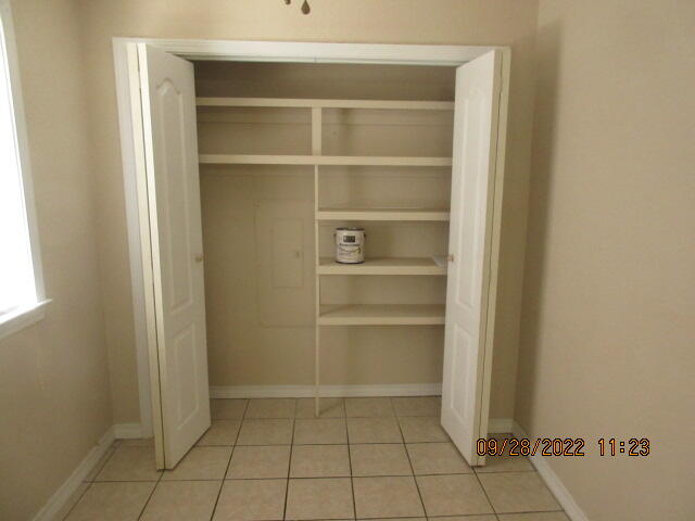 MEIGS Addn. to Niceville - Residential Lease