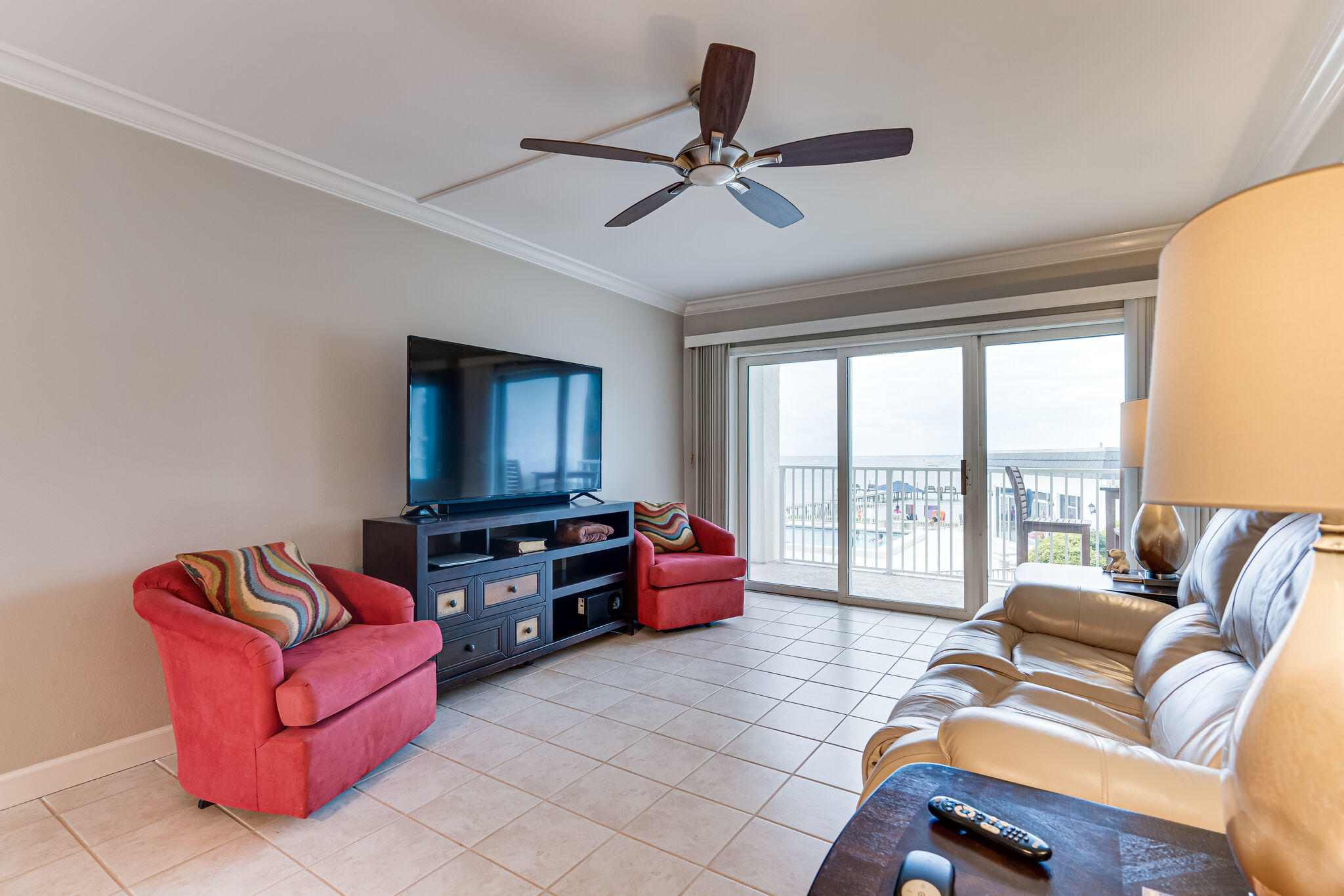 VALENCIA CONDO - Residential