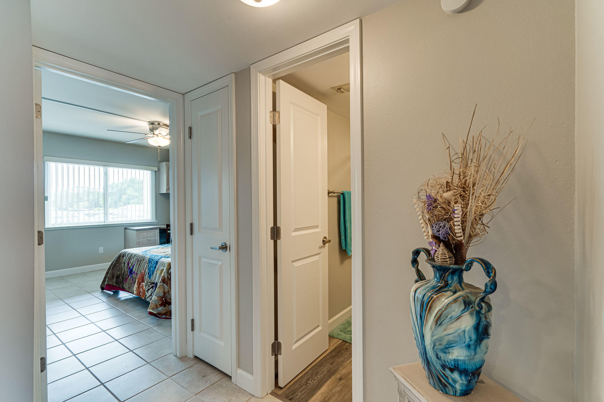 VALENCIA CONDO - Residential