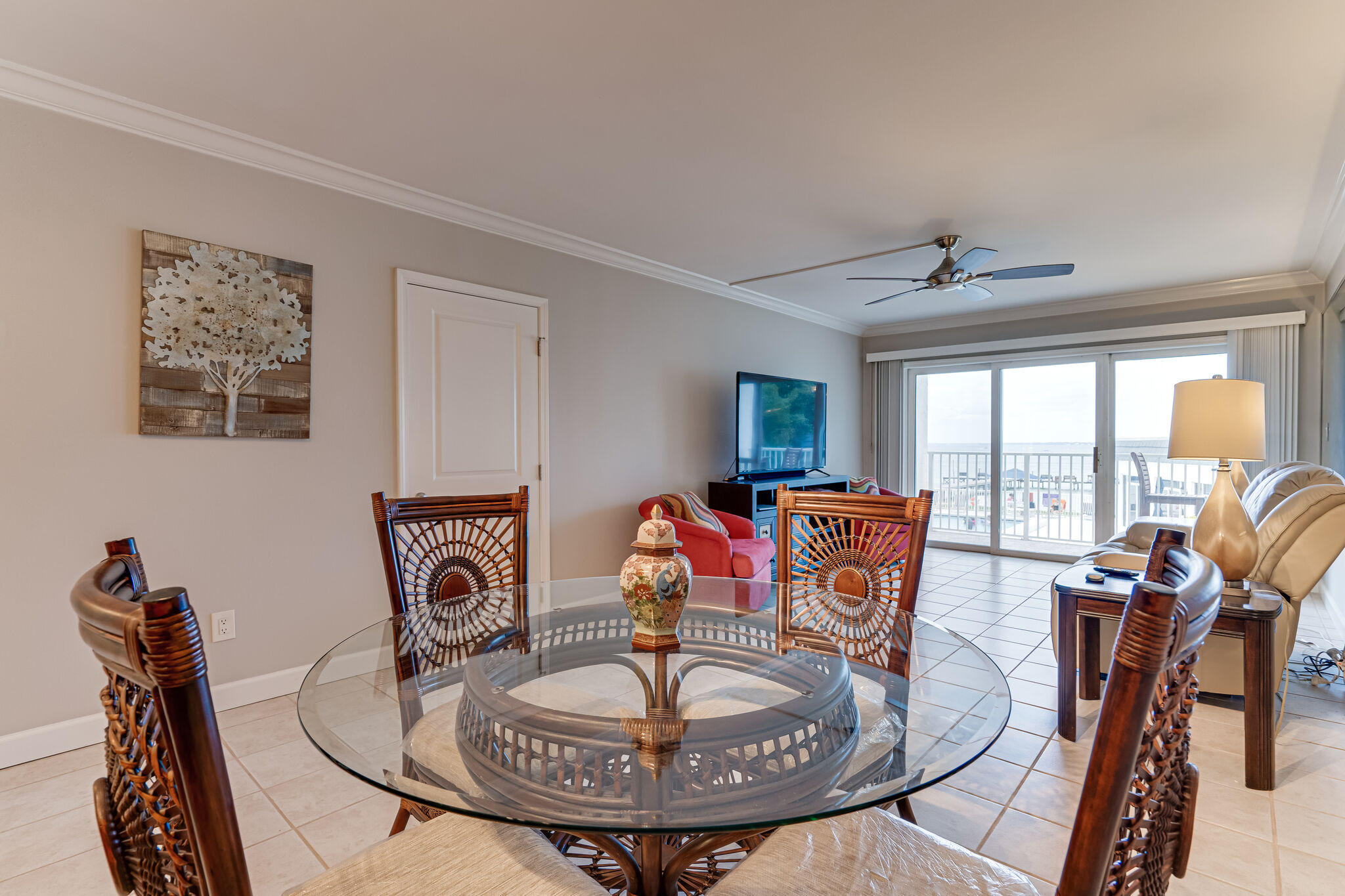 VALENCIA CONDO - Residential