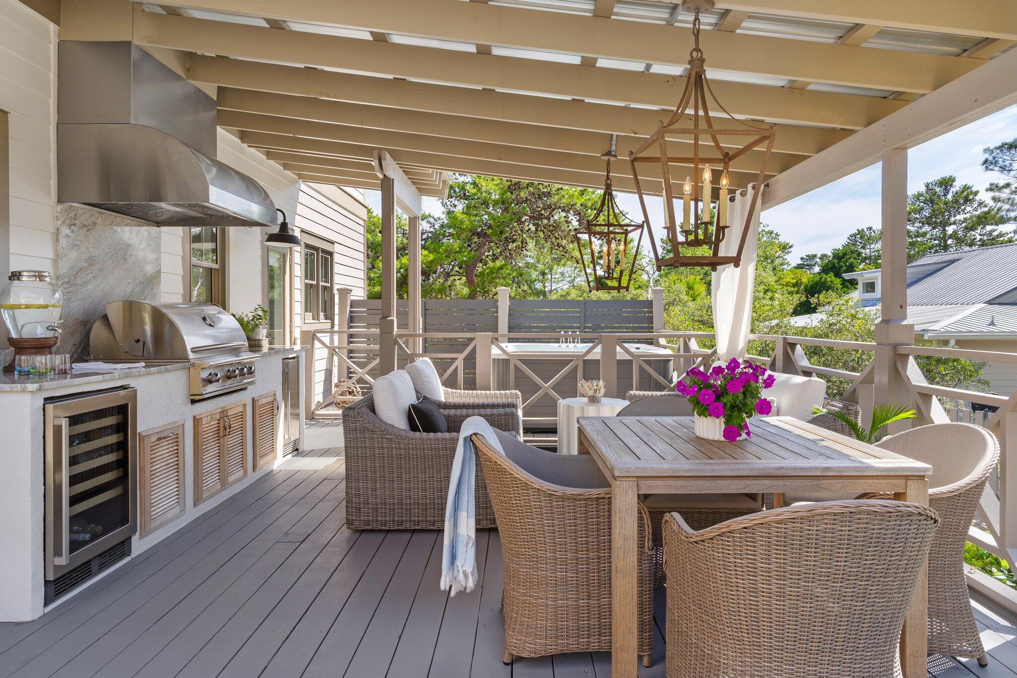 SUMMER RIDGE - Residential