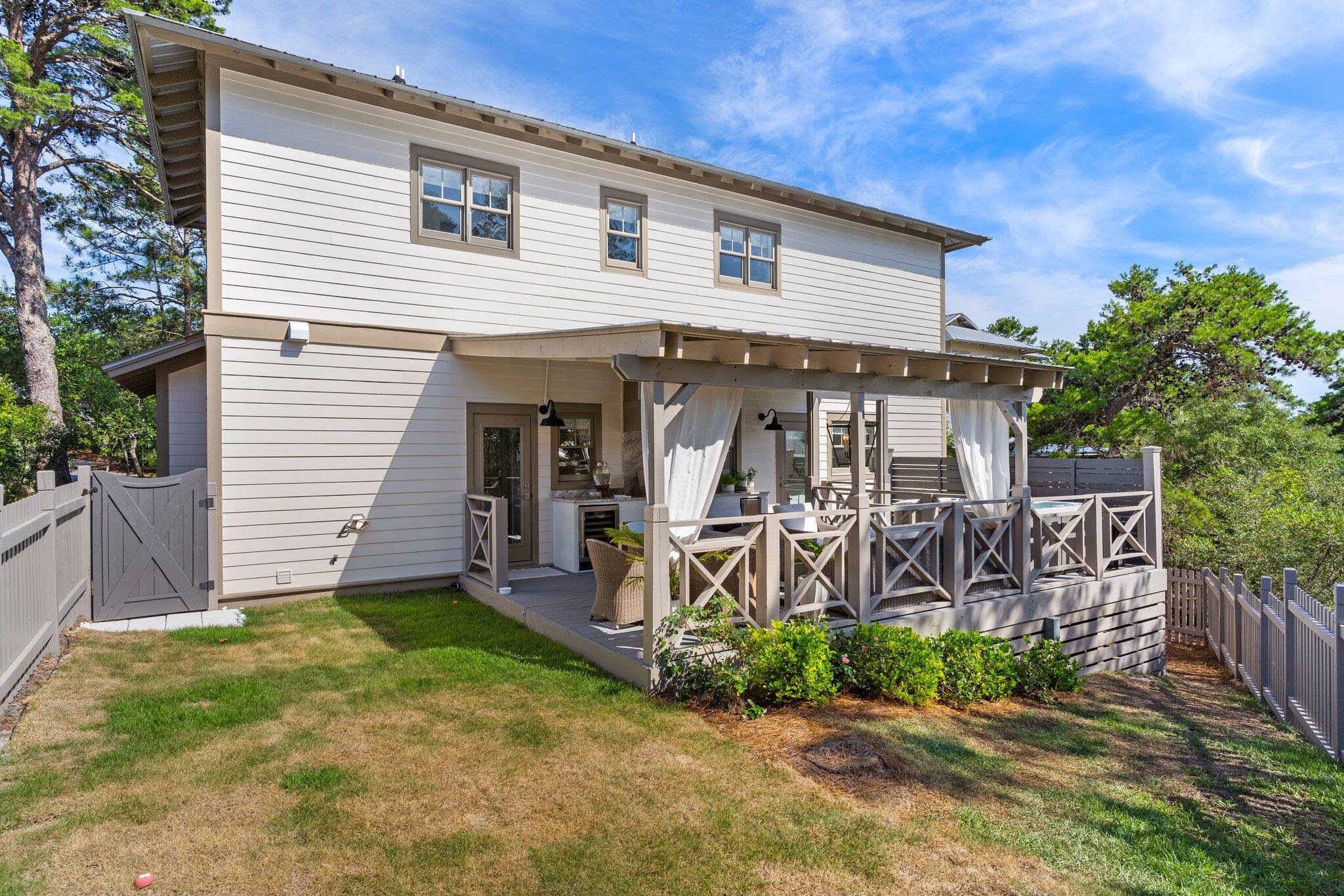 SUMMER RIDGE - Residential