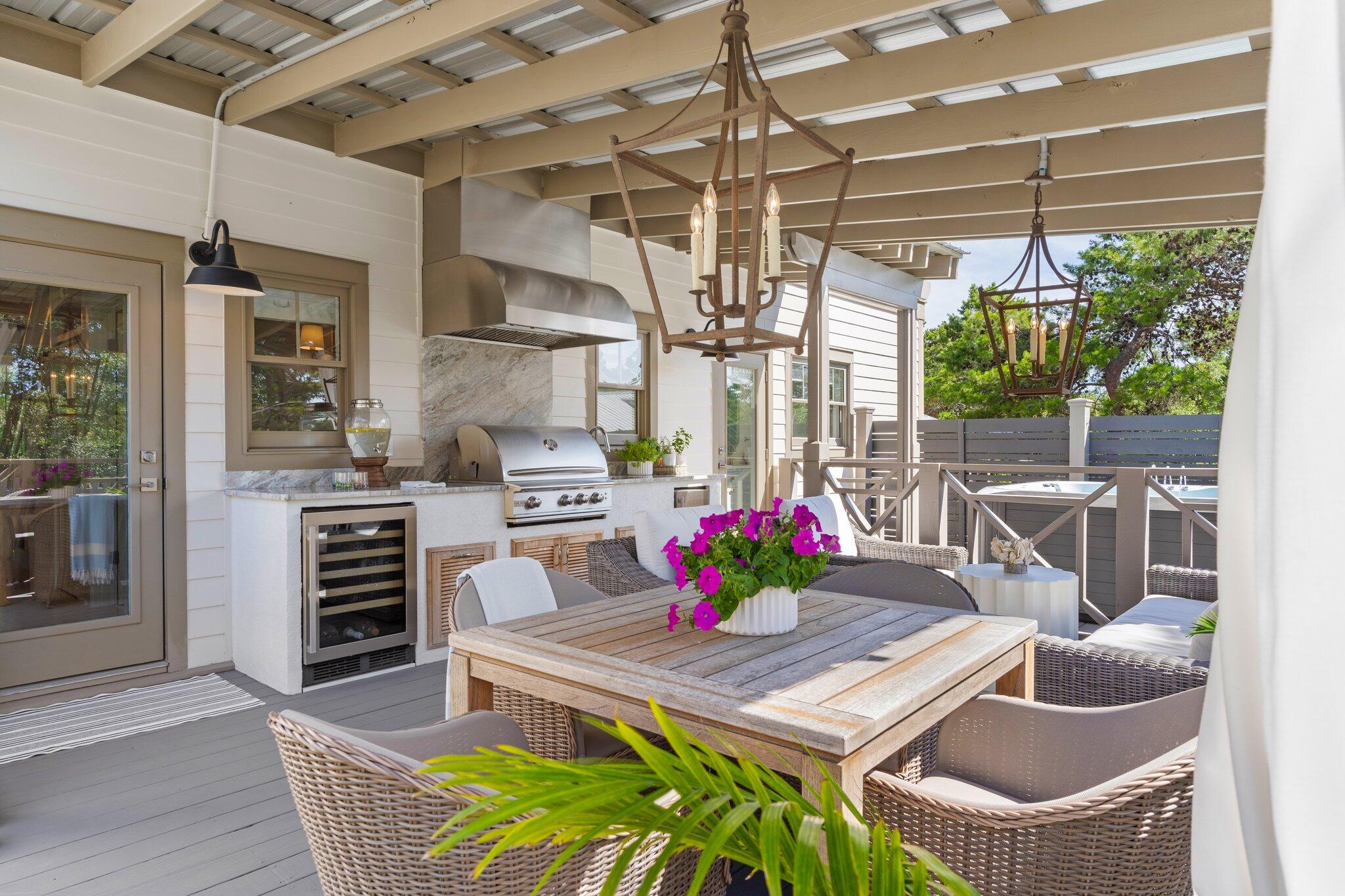 SUMMER RIDGE - Residential