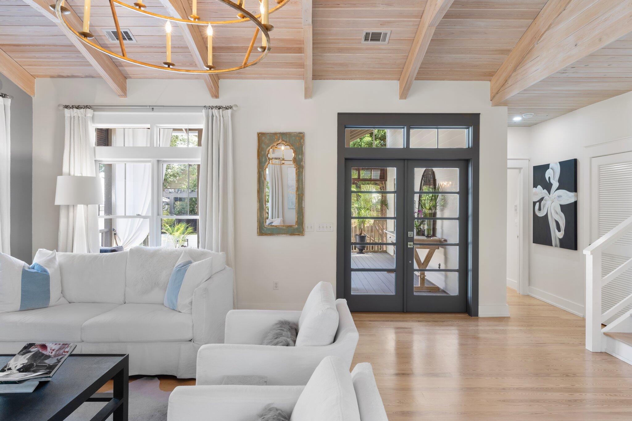 SUMMER RIDGE - Residential