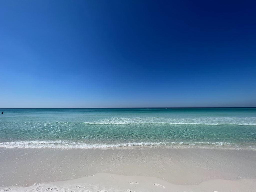 DESTIN RV BEACH RESORT - Land