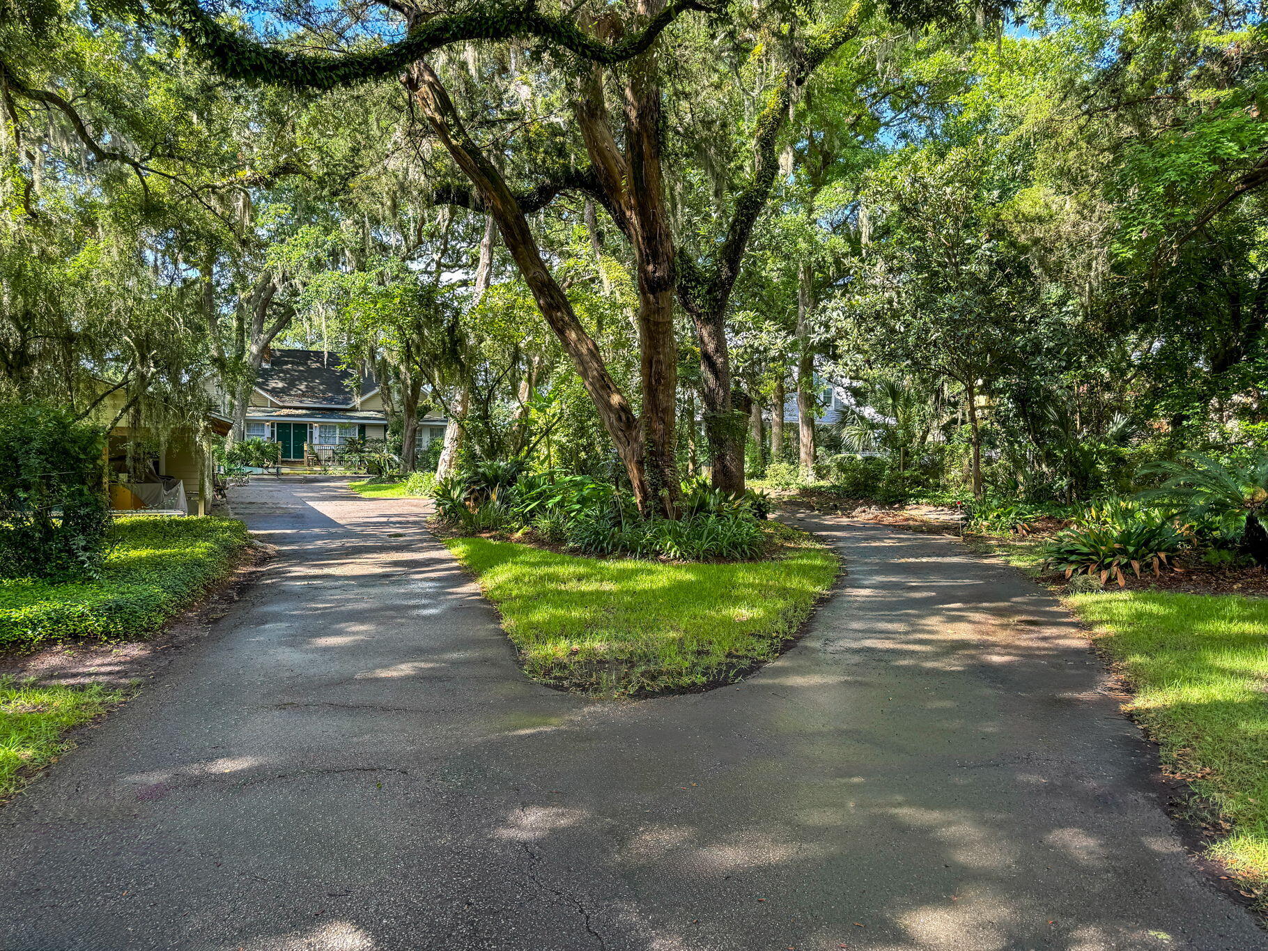 NONESUCH WAY - Residential