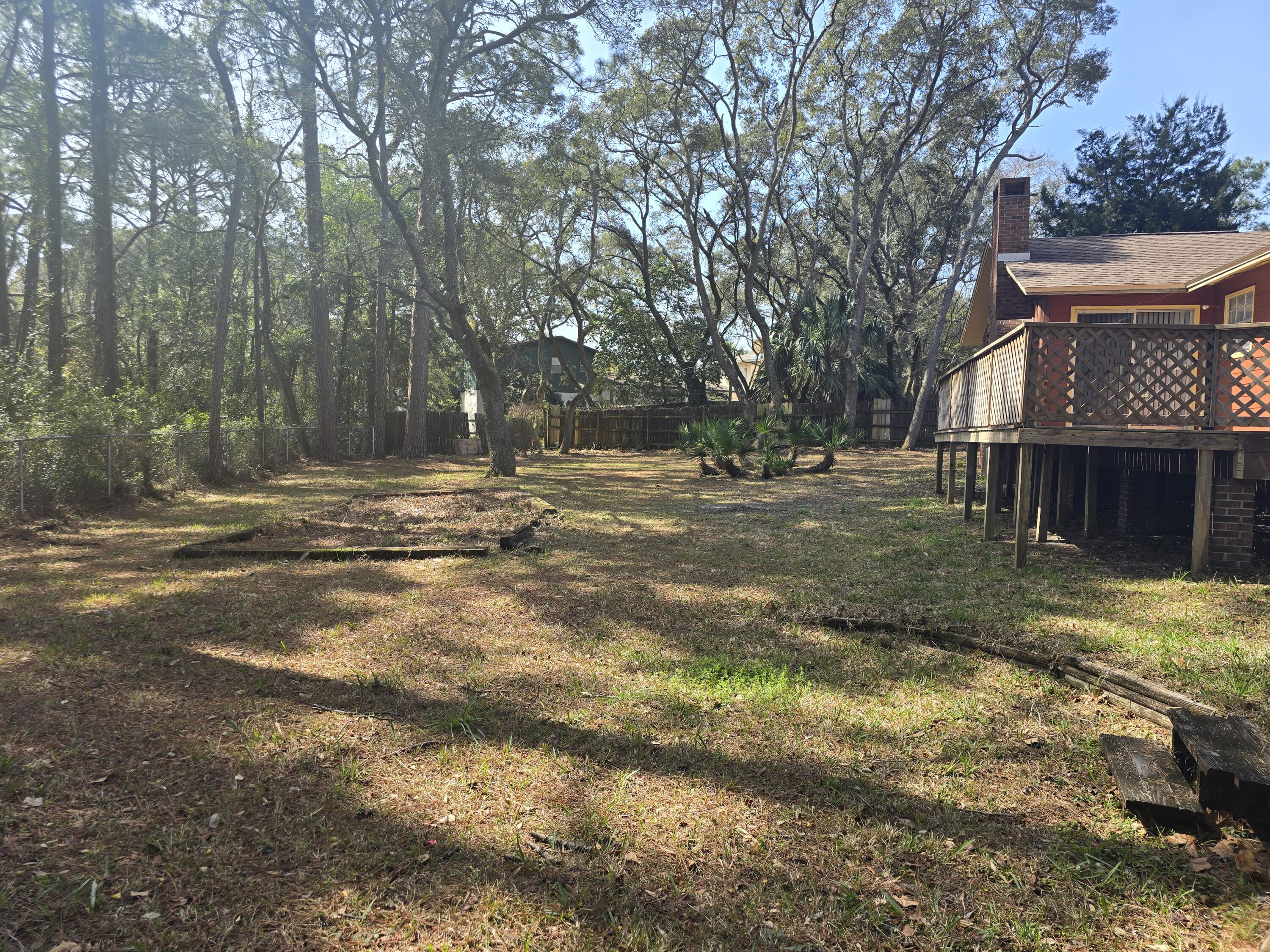 BERKSHIRE WOODS - Residential Lease