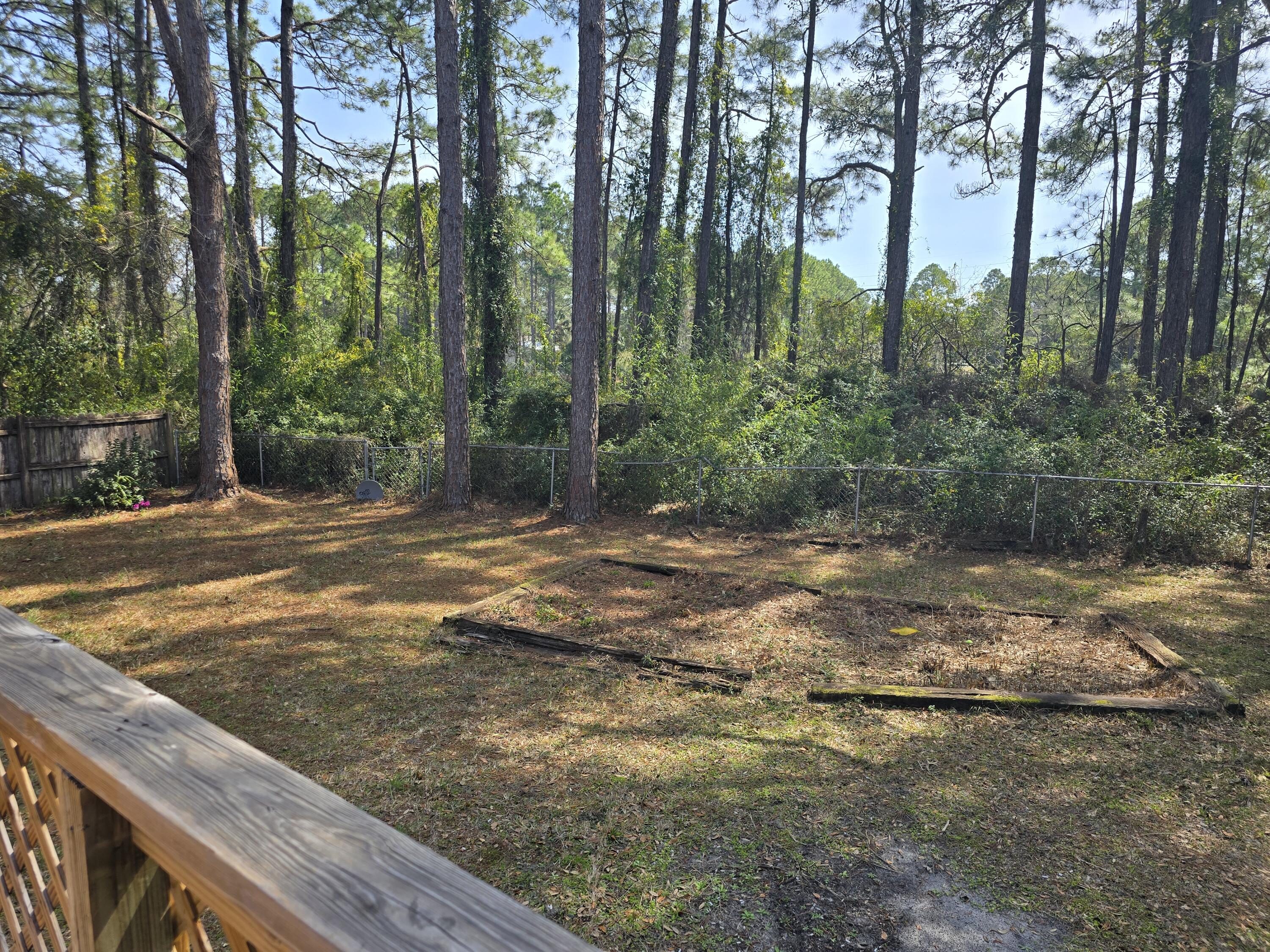 BERKSHIRE WOODS - Residential Lease