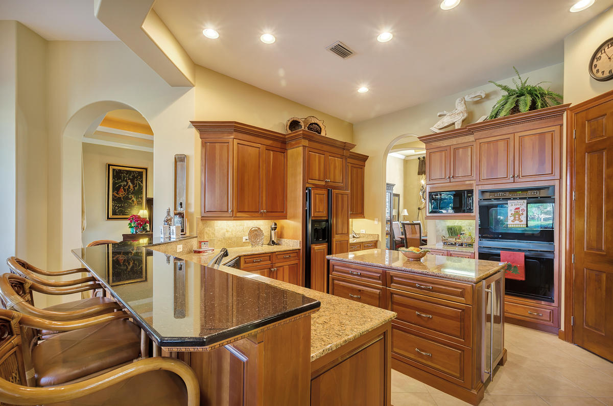 BURNT PINE - Residential Lease