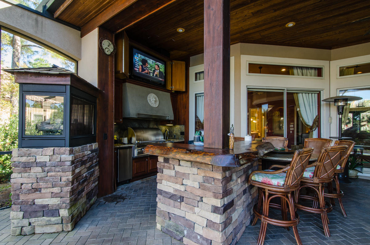 BURNT PINE - Residential Lease