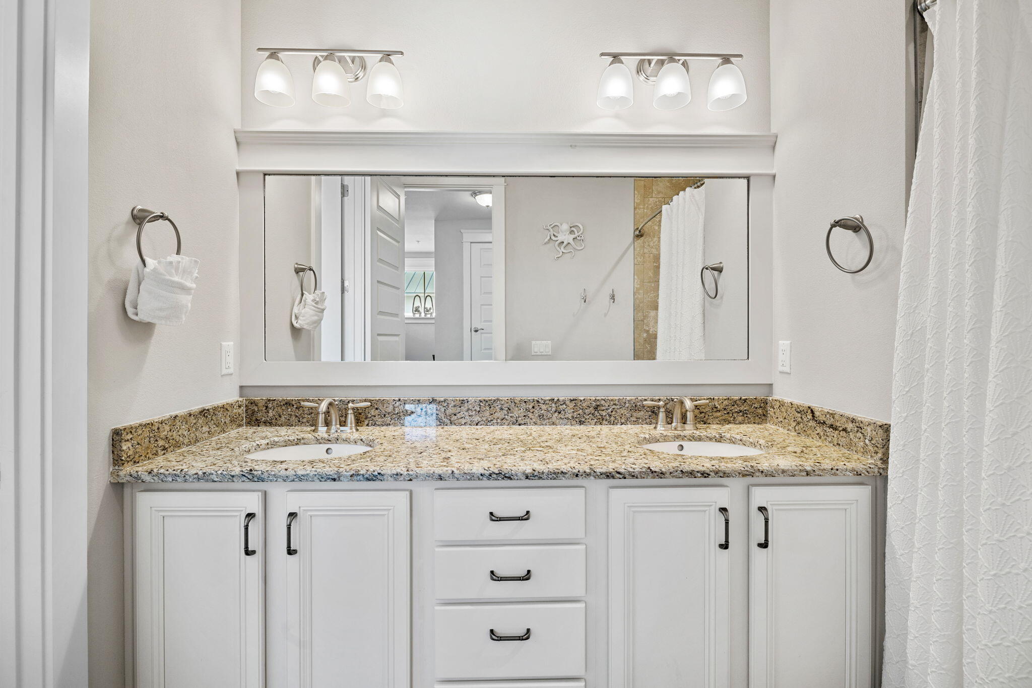 HIGHLAND PARKS - Residential
