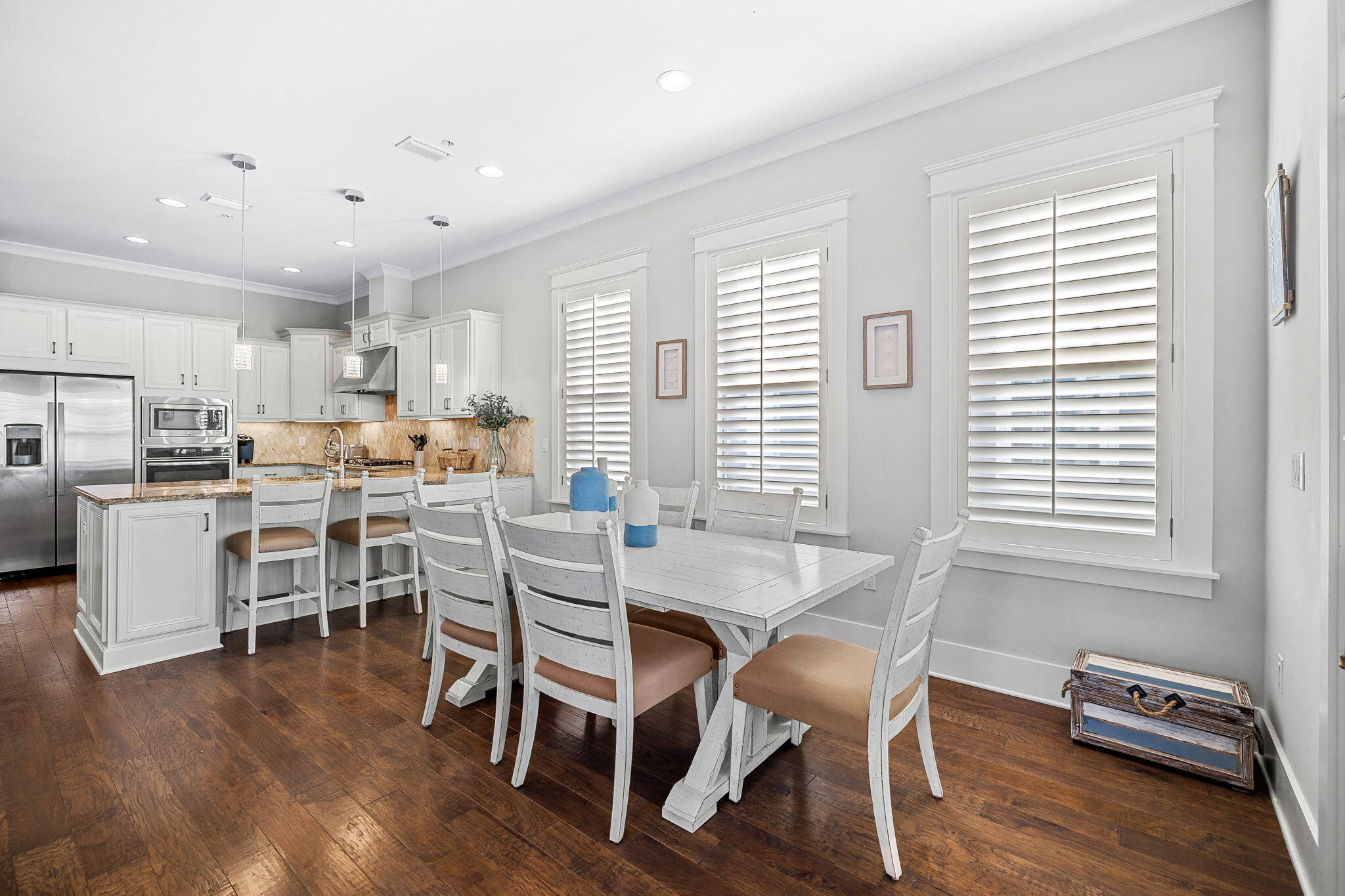 HIGHLAND PARKS - Residential