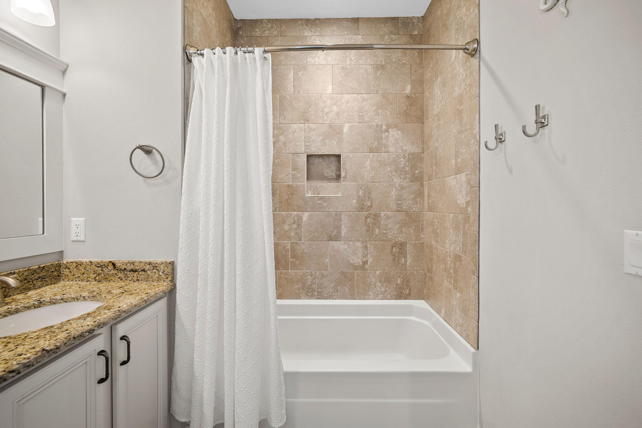 HIGHLAND PARKS - Residential