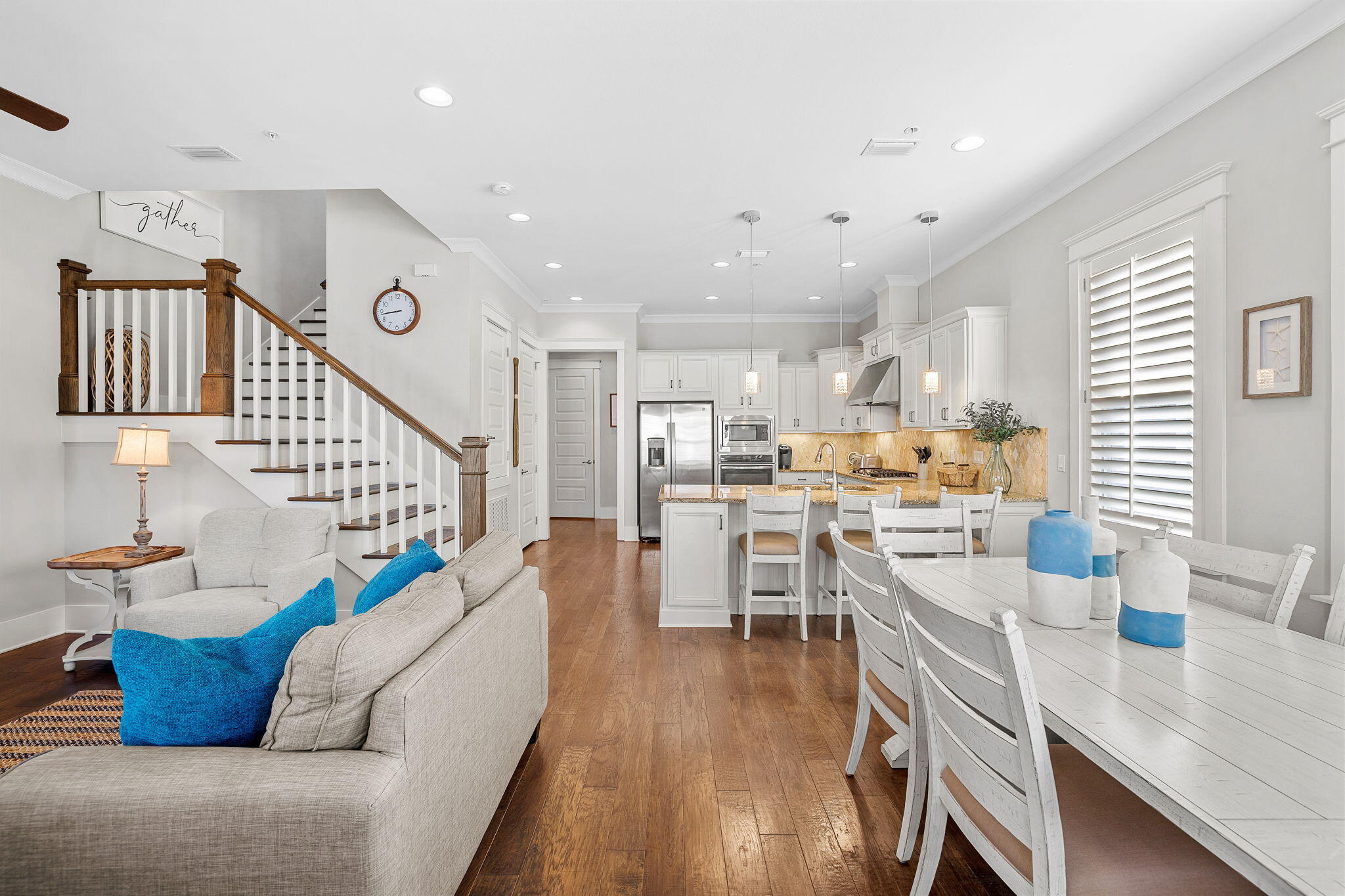 HIGHLAND PARKS - Residential