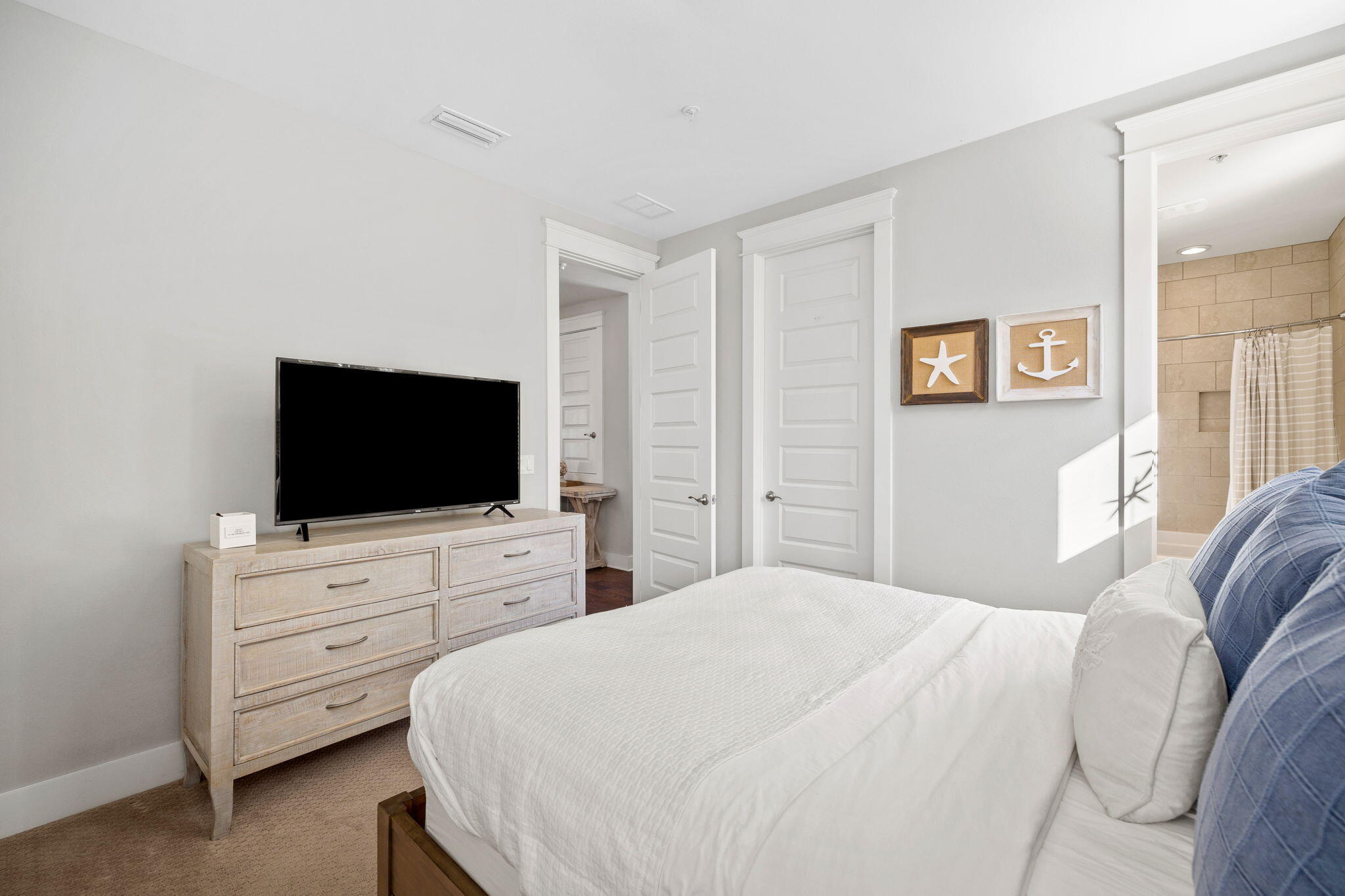 HIGHLAND PARKS - Residential