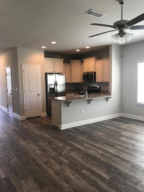 MILLER'S CROSSING - Residential Lease
