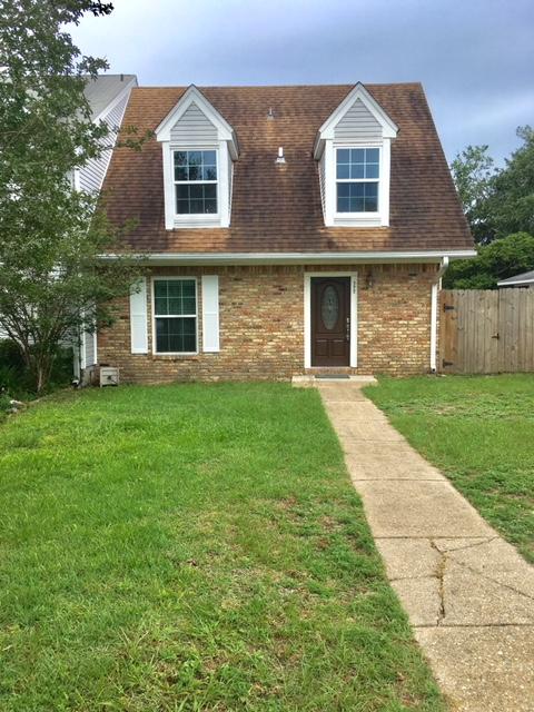 PLANTATION MANOR - Residential Lease
