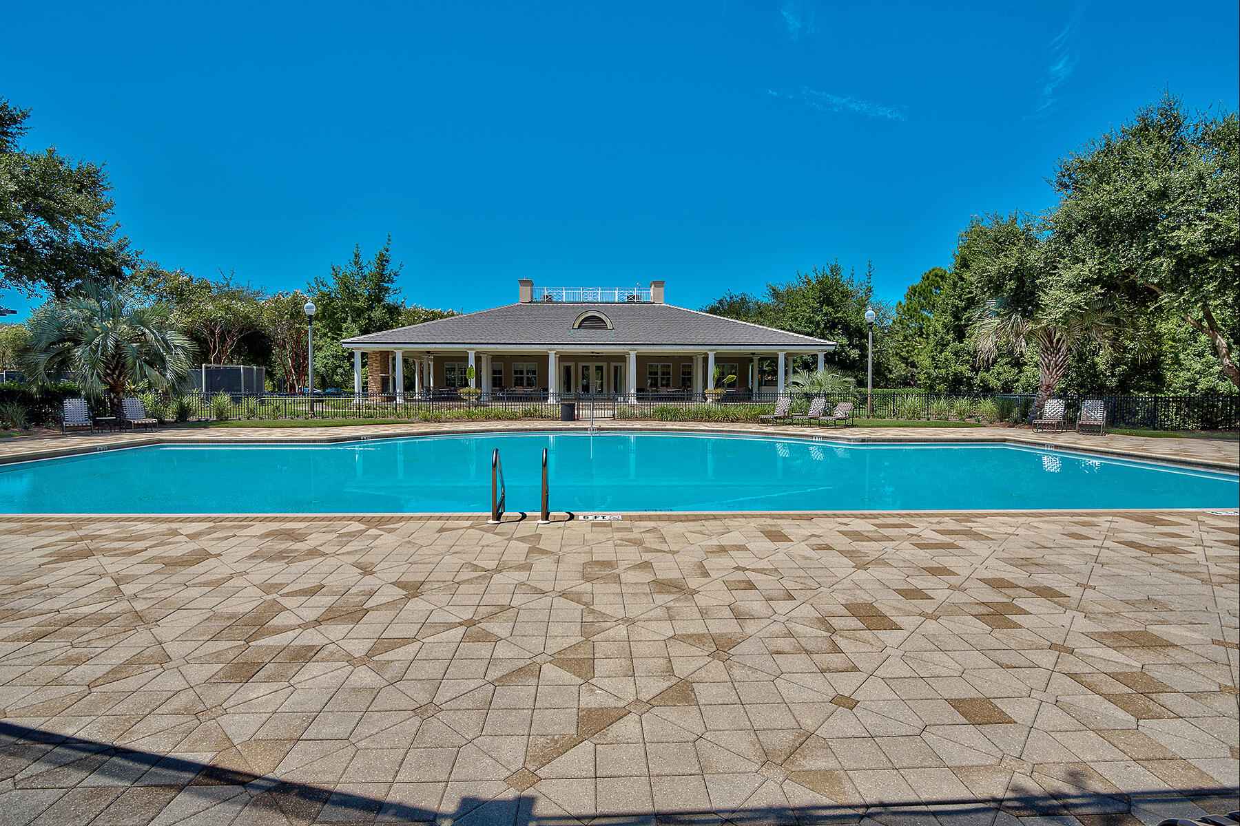 ONE WATER PLACE - Residential