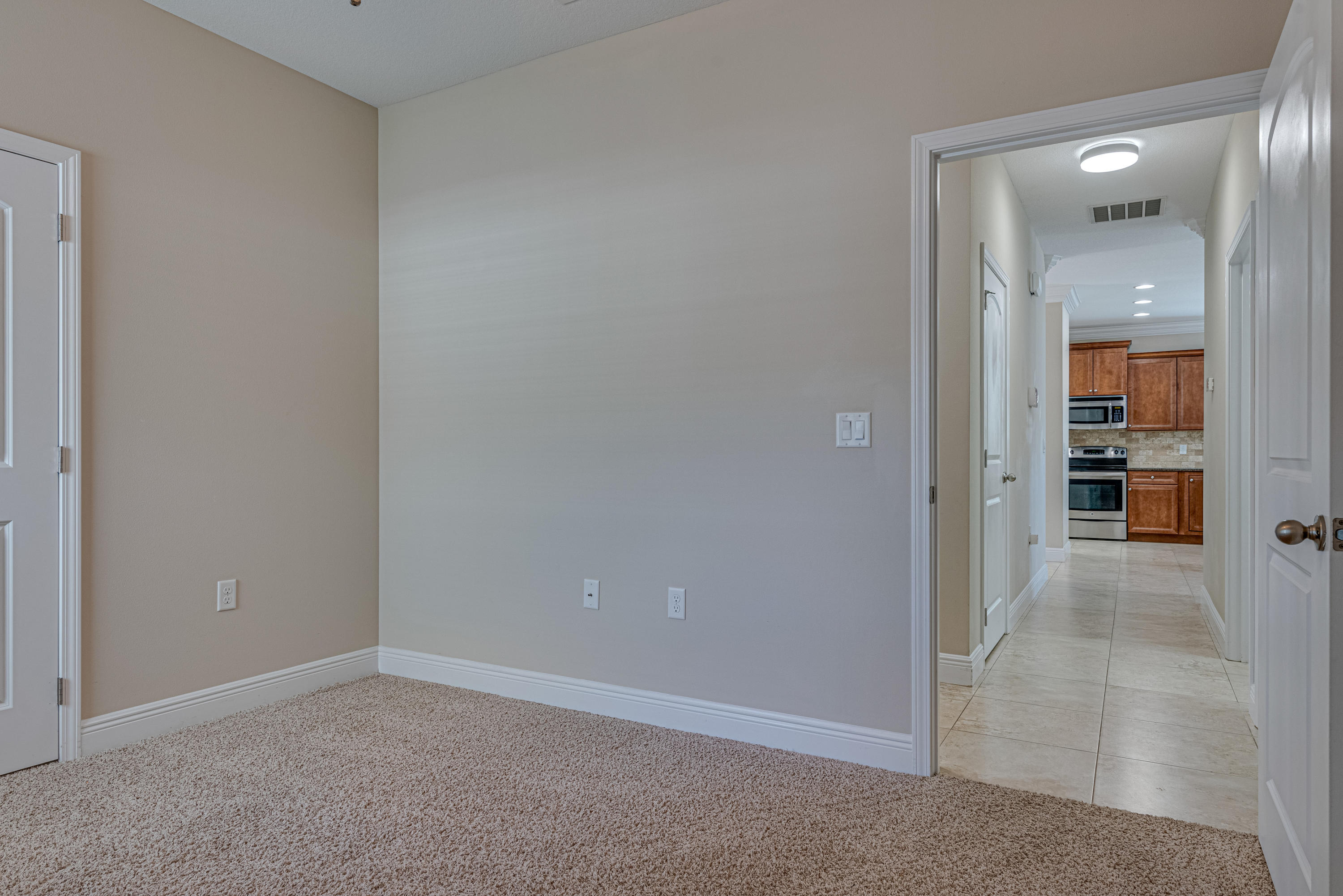 METES & BOUNDS - Residential Lease