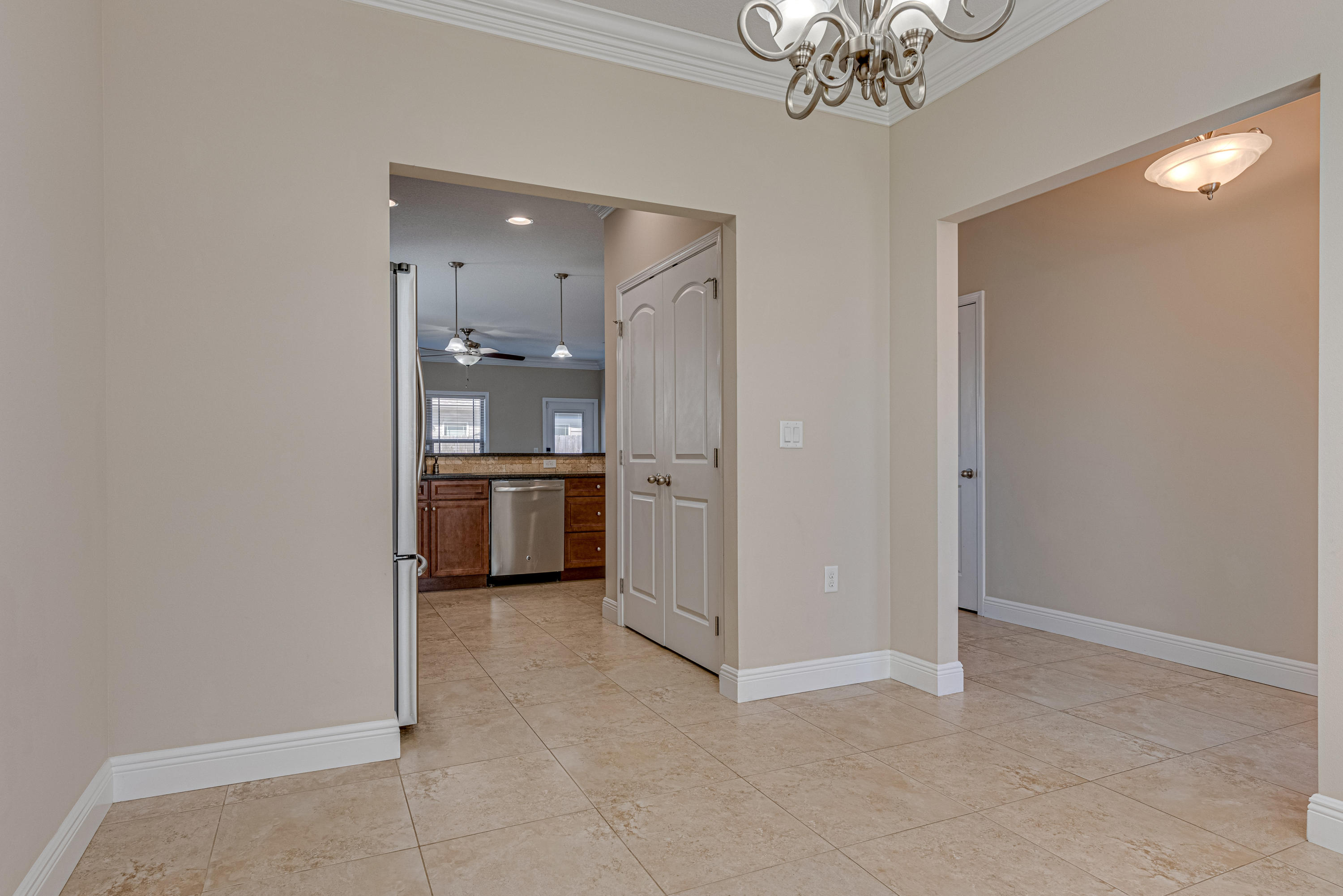 METES & BOUNDS - Residential Lease