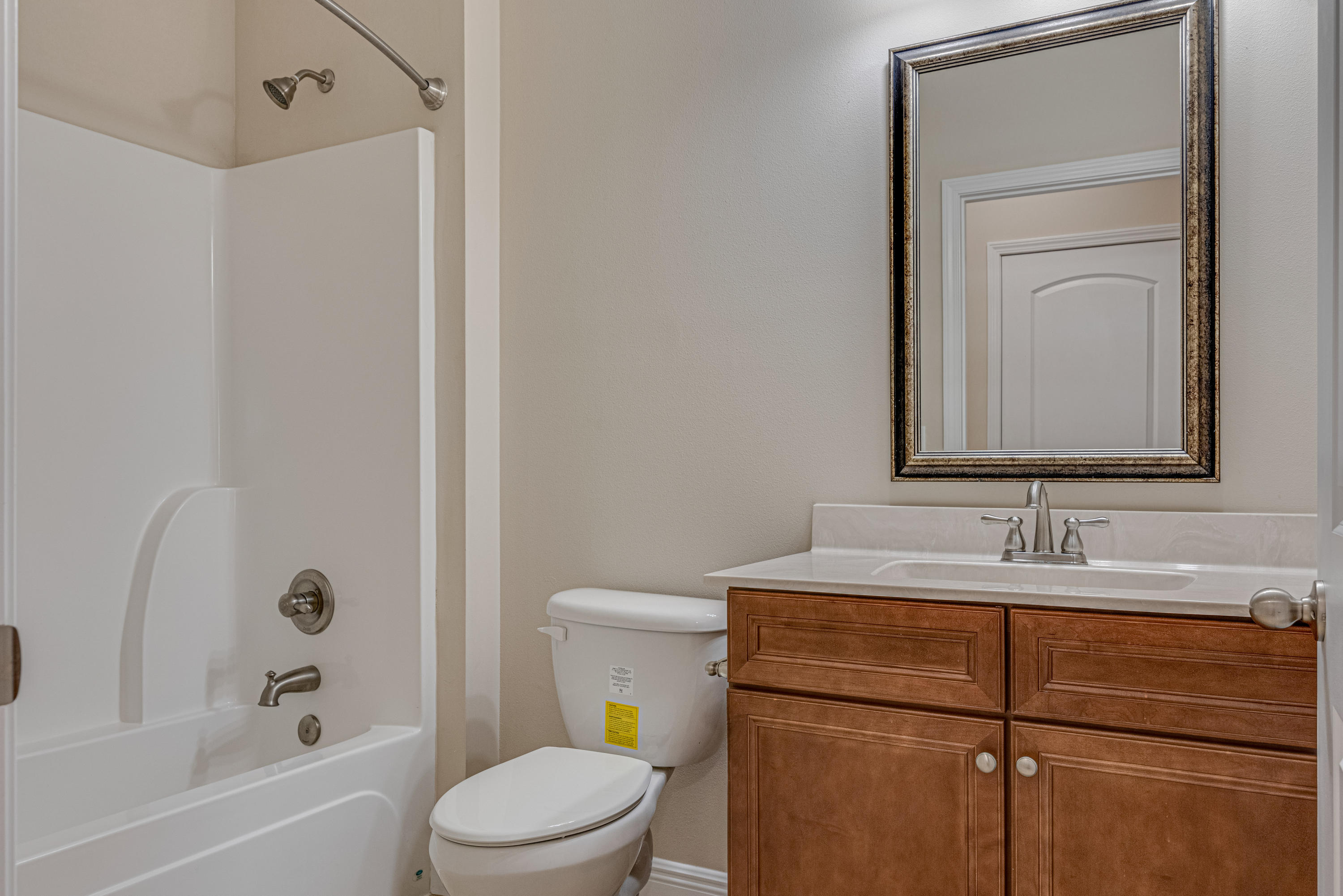 METES & BOUNDS - Residential Lease