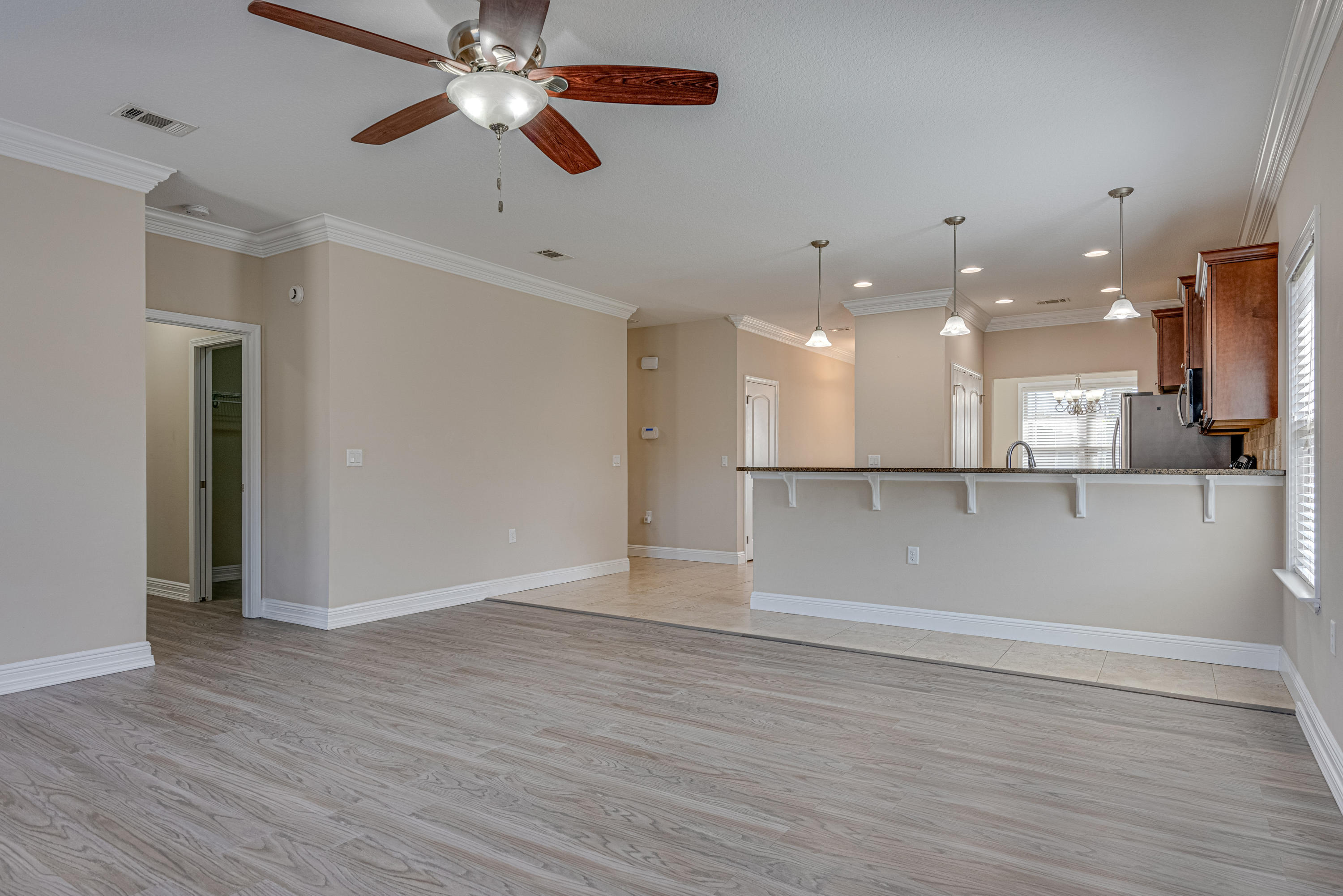 METES & BOUNDS - Residential Lease