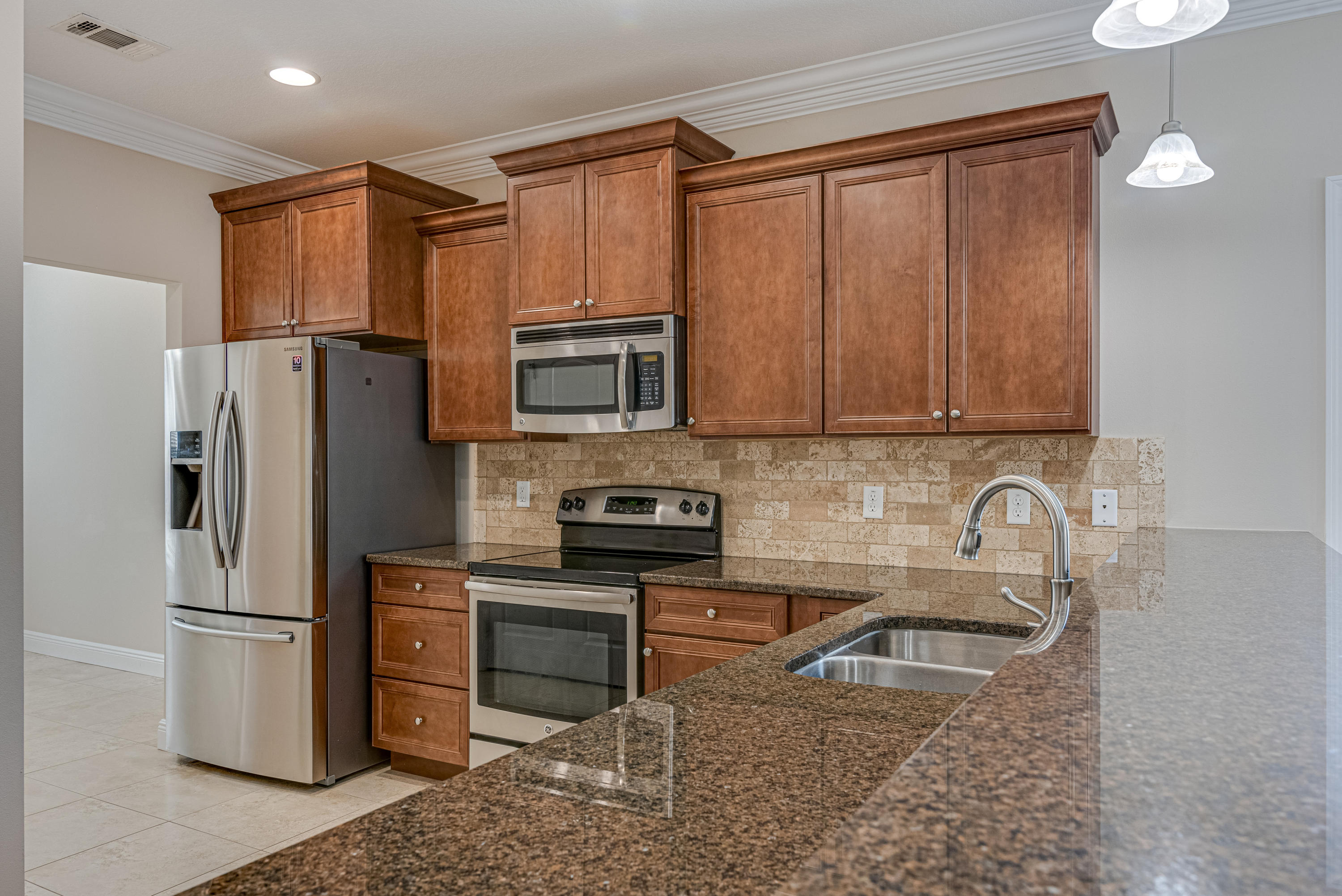 METES & BOUNDS - Residential Lease