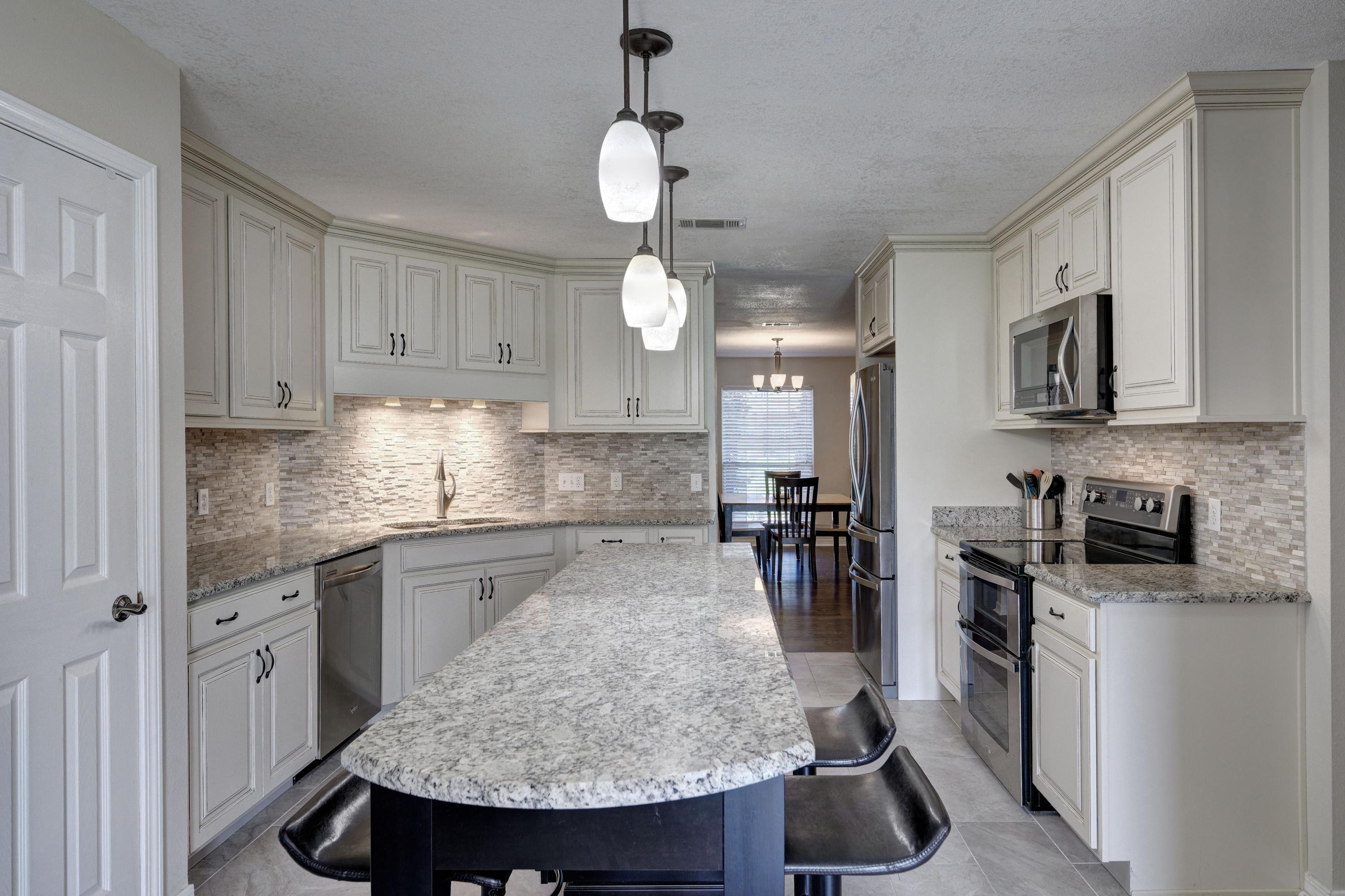 HOLLEY BY THE SEA - Residential