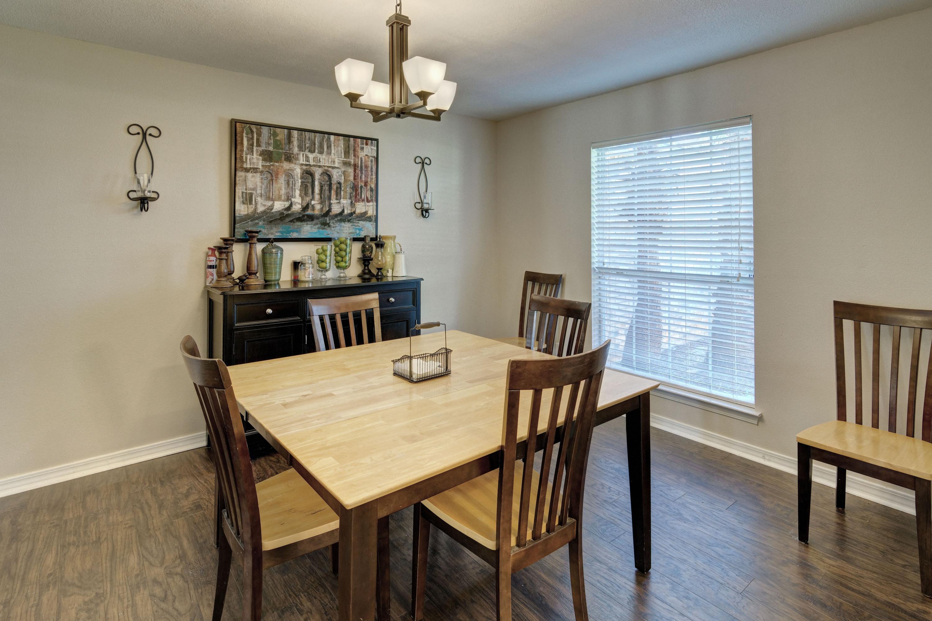 HOLLEY BY THE SEA - Residential