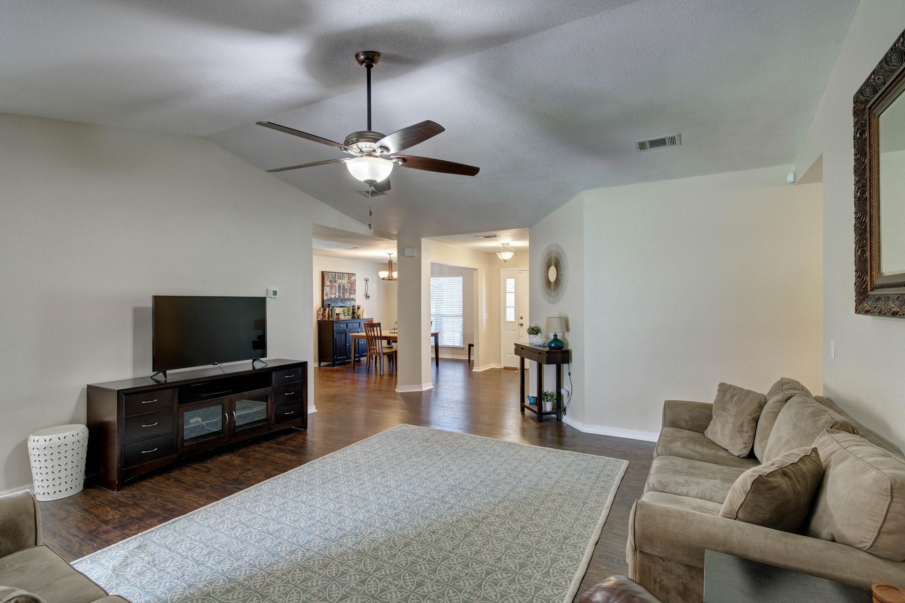 HOLLEY BY THE SEA - Residential
