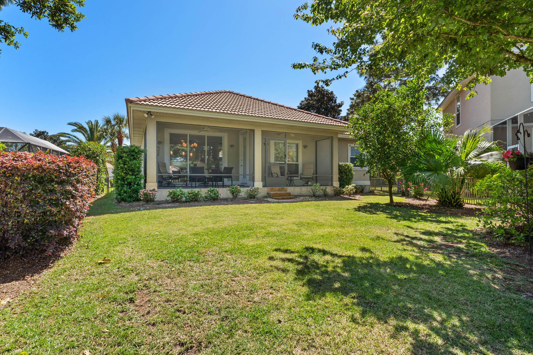 EMERALD LAKES PH 1
EMERALD LAKES - Residential