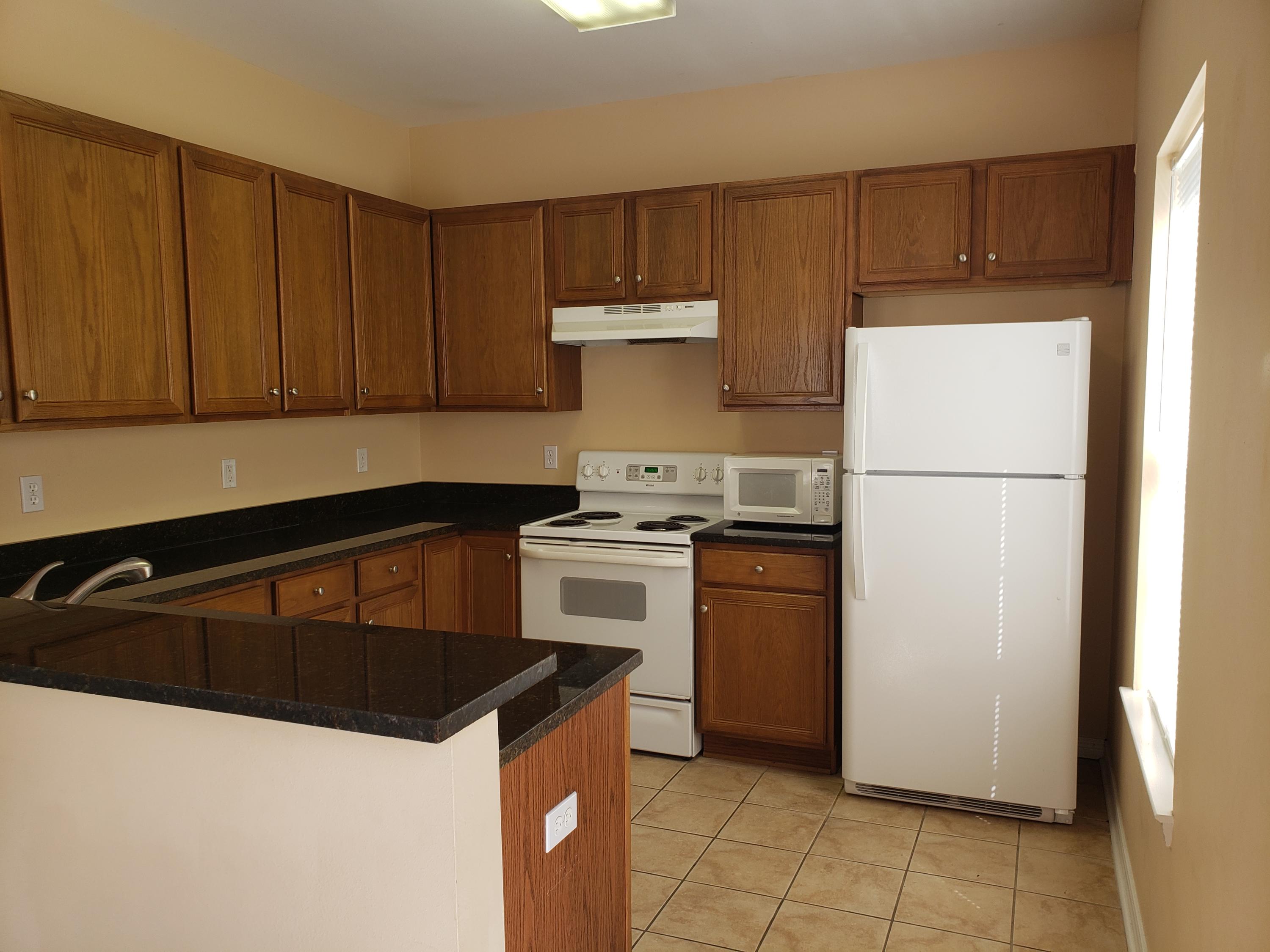 BUCEY'S PLACE - Residential Lease