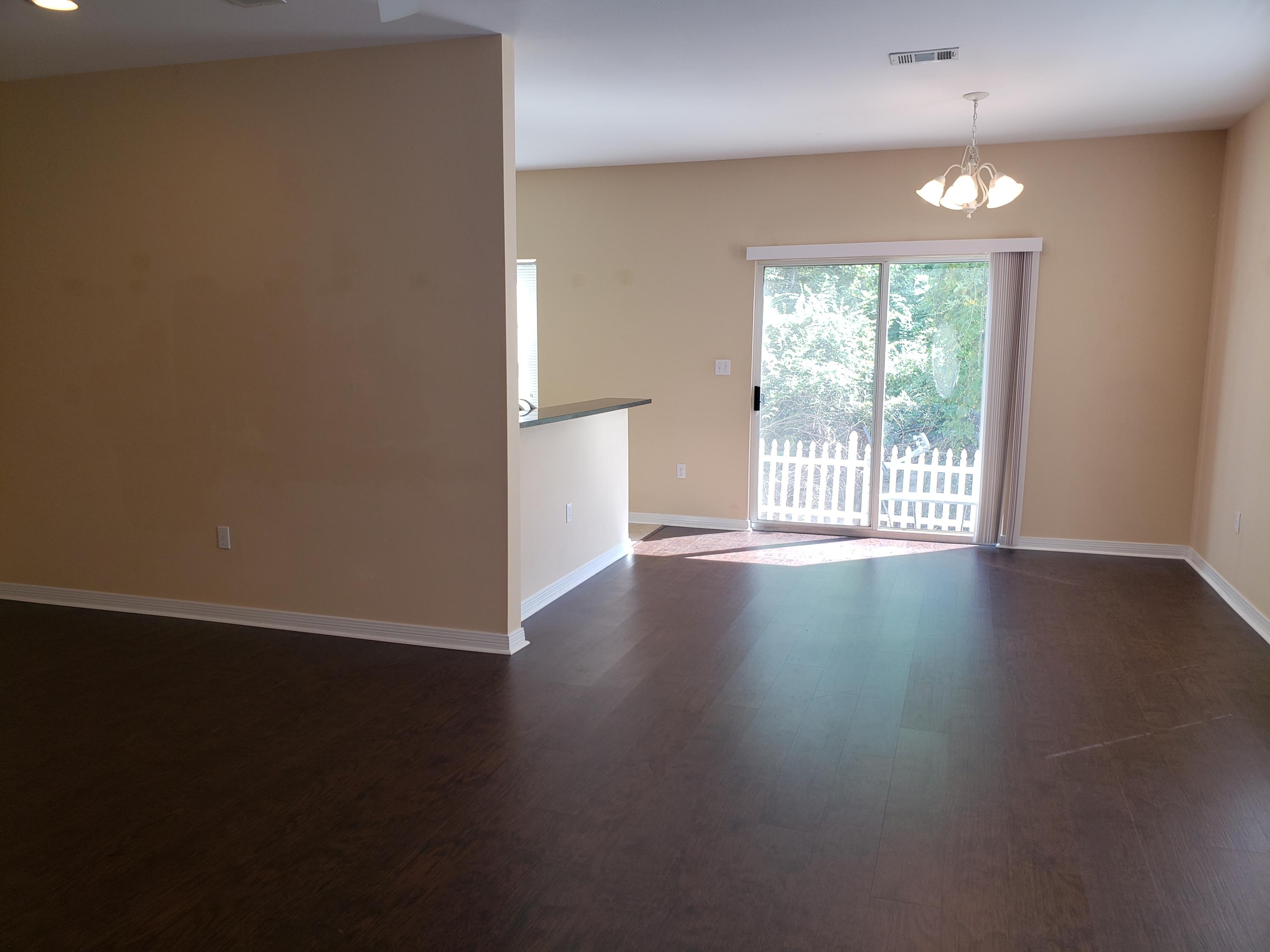 BUCEY'S PLACE - Residential Lease