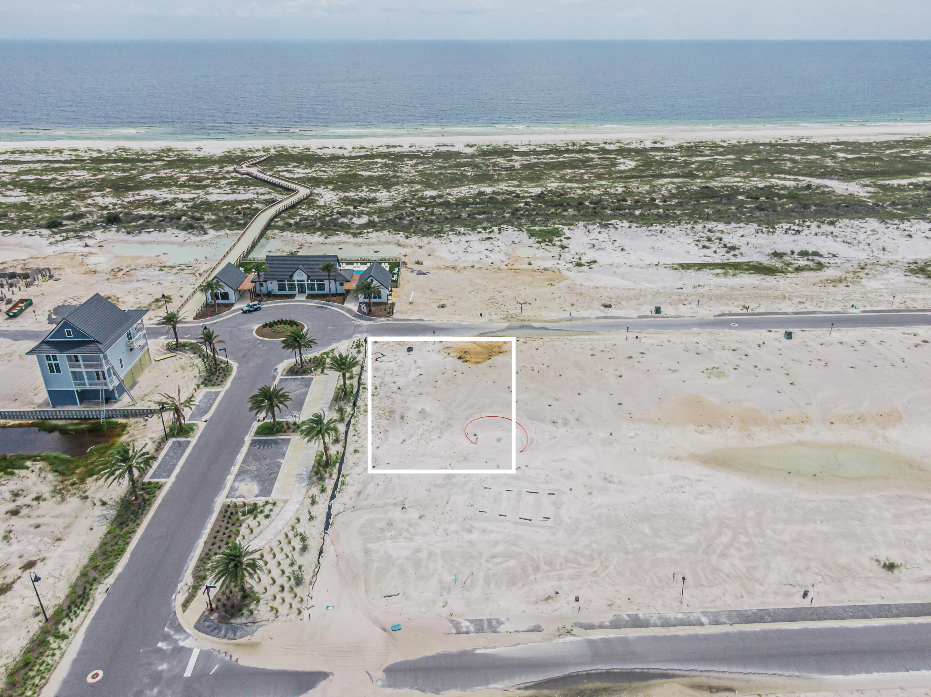 SUGAR SAND - Land