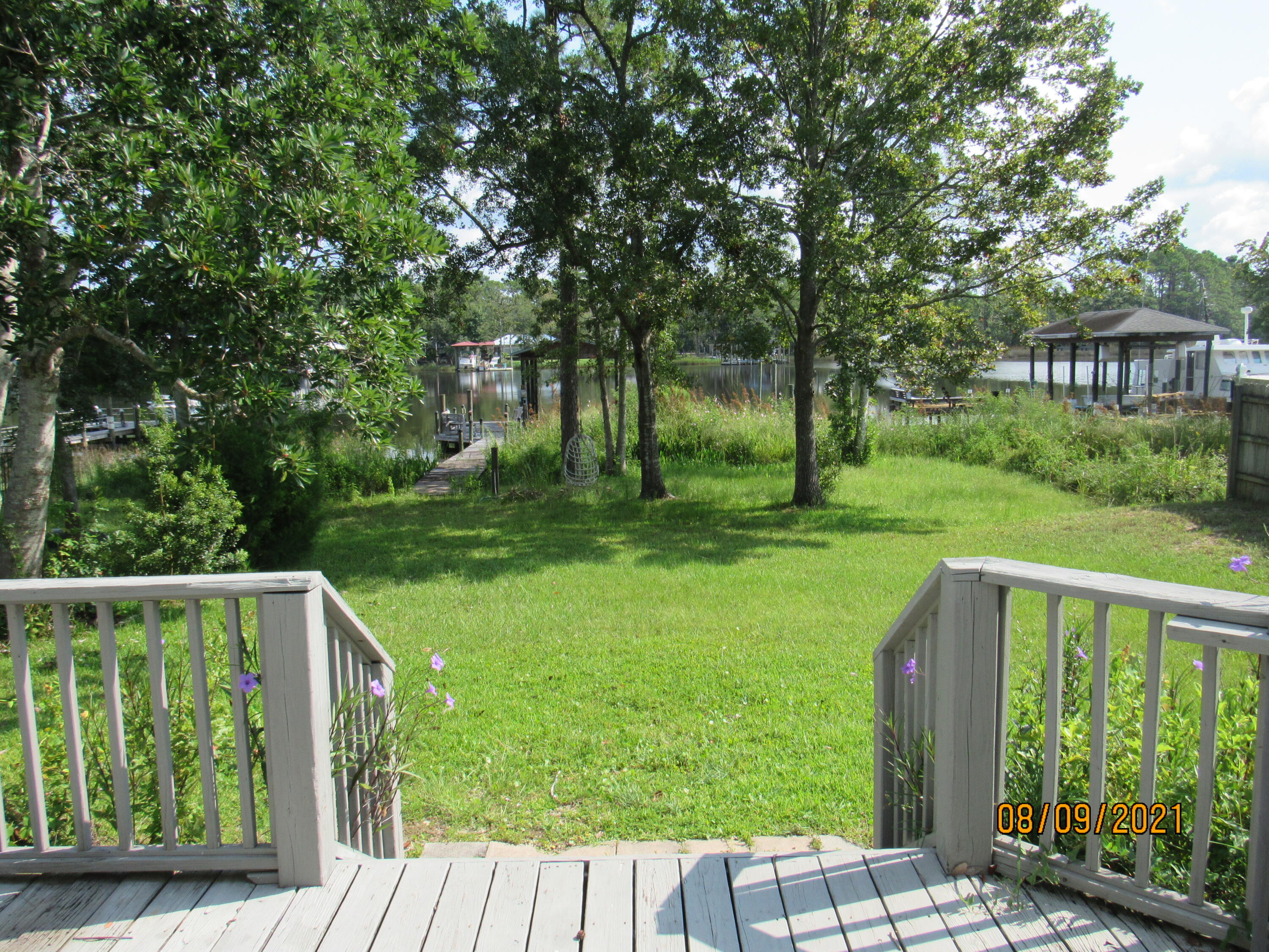 BAY GROVE - Residential Lease