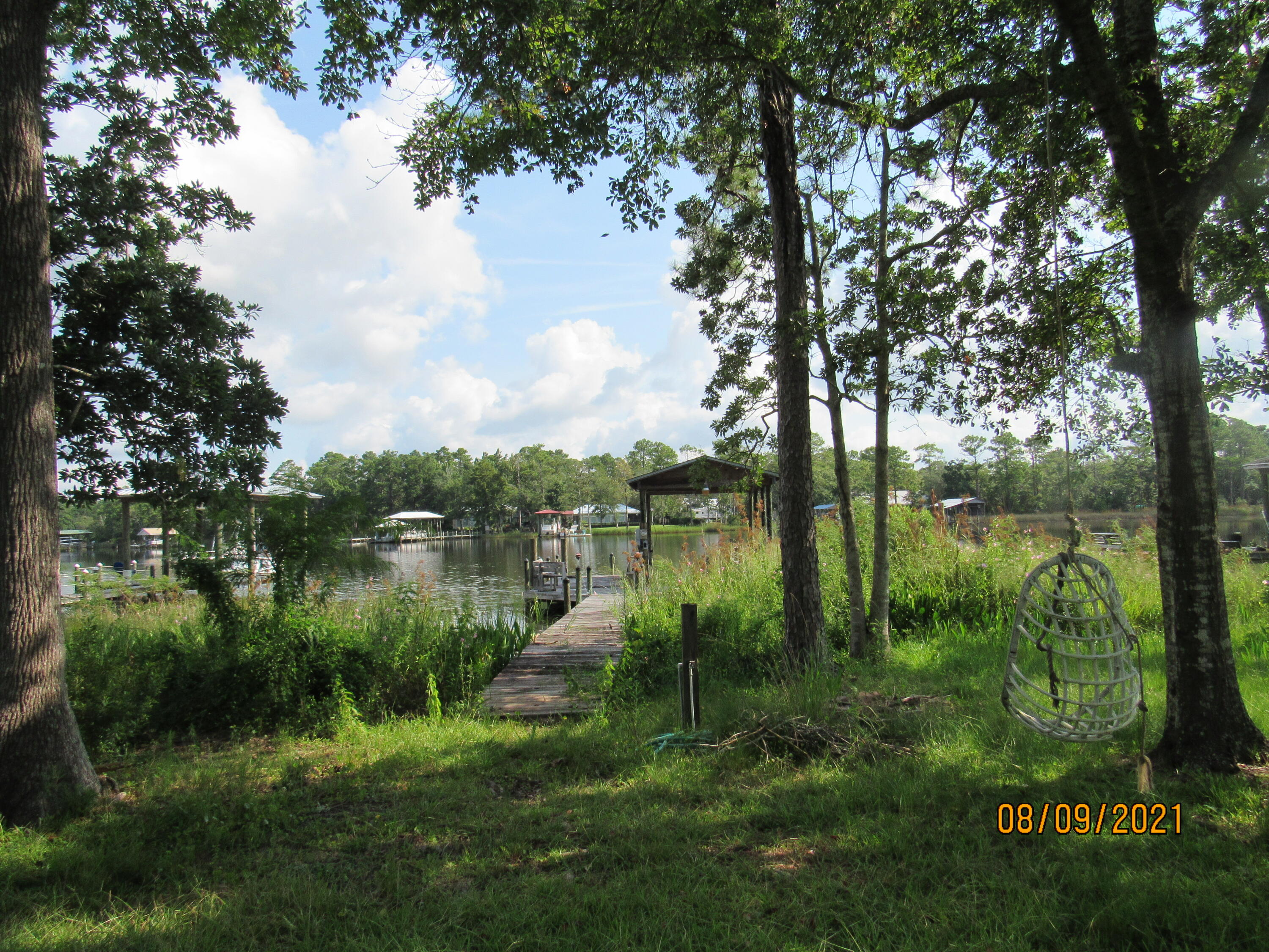 BAY GROVE - Residential Lease