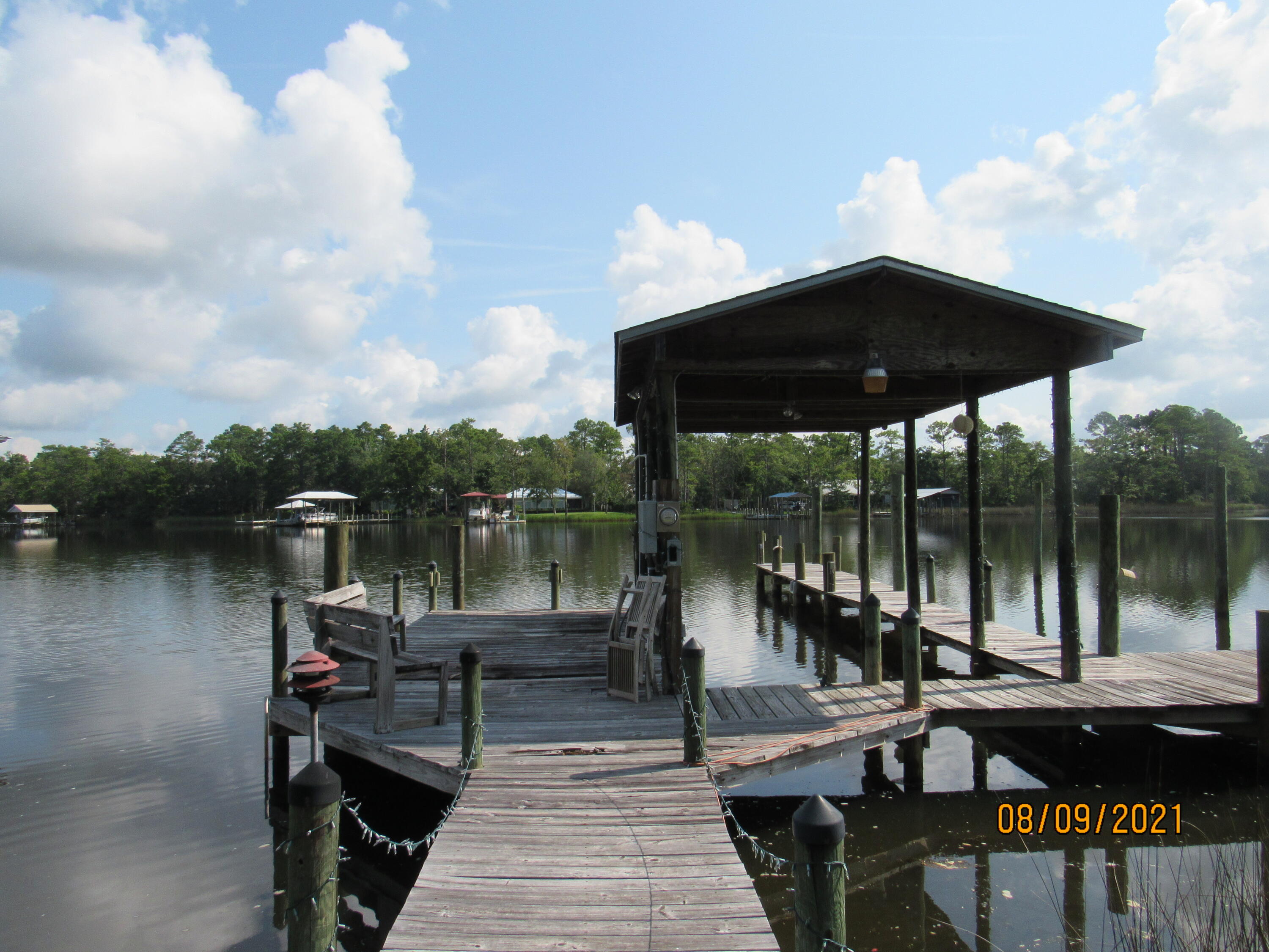 BAY GROVE - Residential Lease