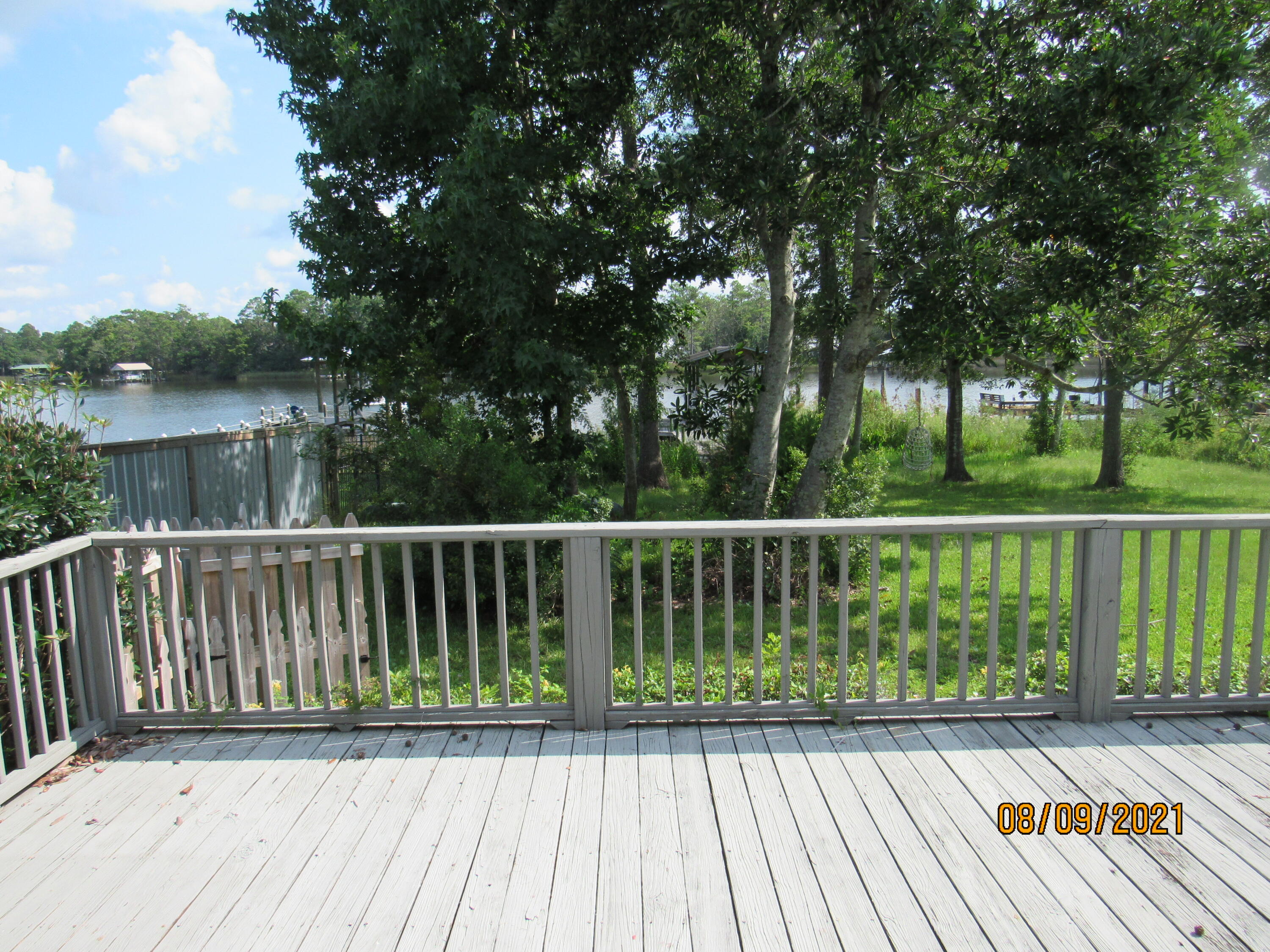 BAY GROVE - Residential Lease