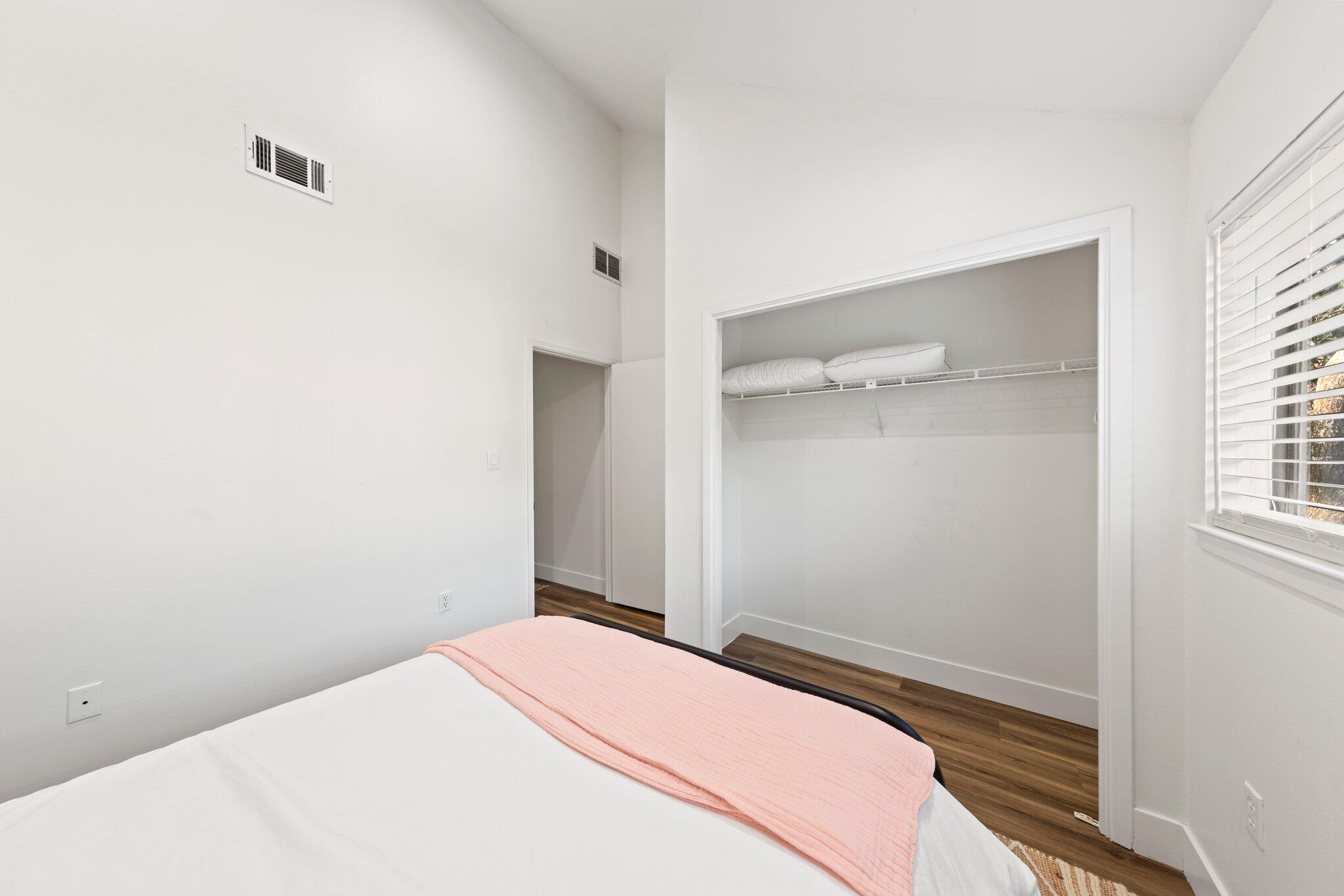 MARINA COVE VILLAGE PHASE 3,  UNIT 54 - Residential Lease