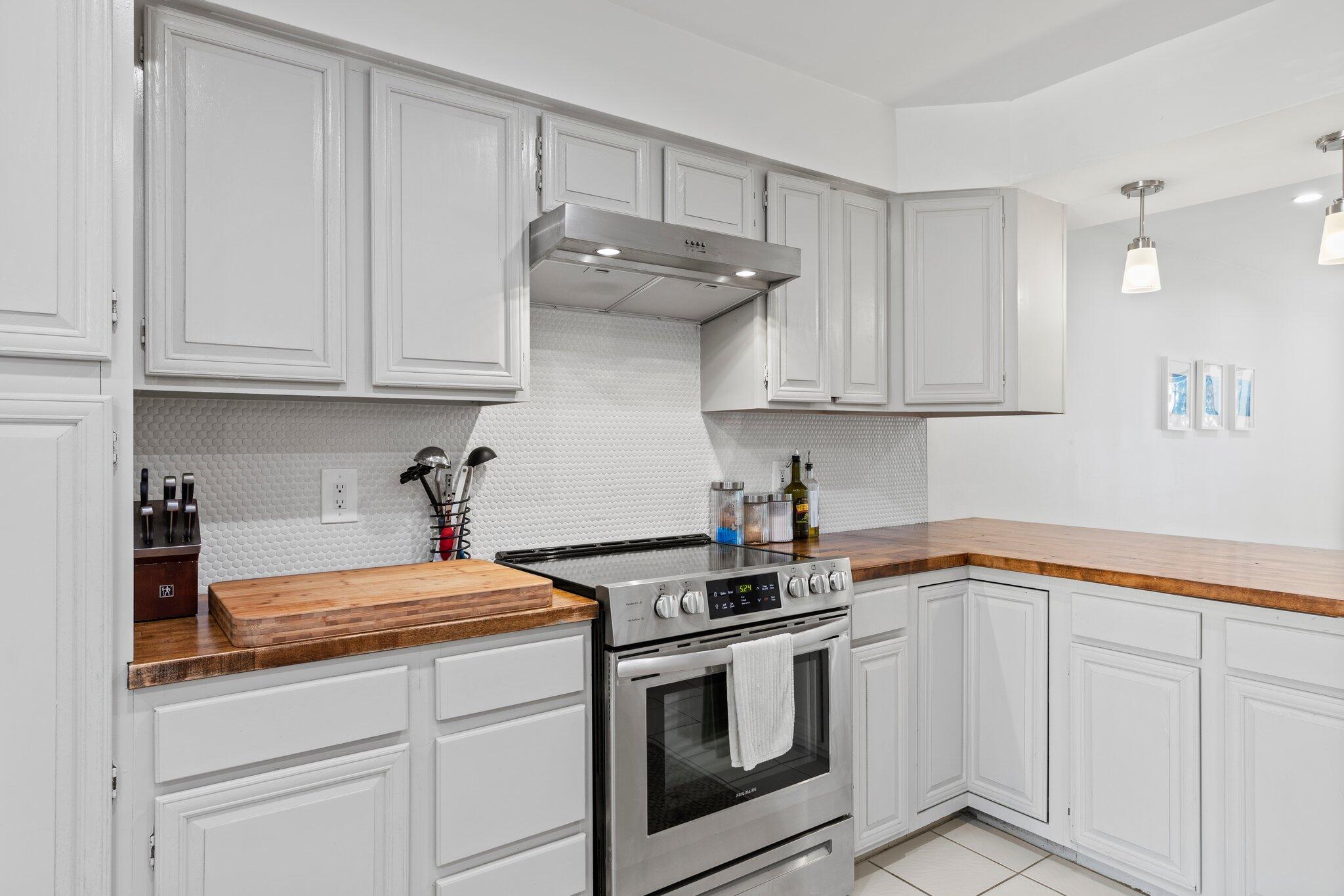MARINA COVE VILLAGE PHASE 3,  UNIT 54 - Residential Lease
