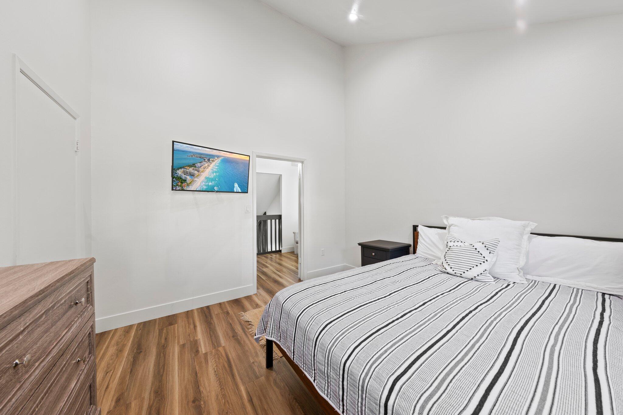 MARINA COVE VILLAGE PHASE 3,  UNIT 54 - Residential Lease