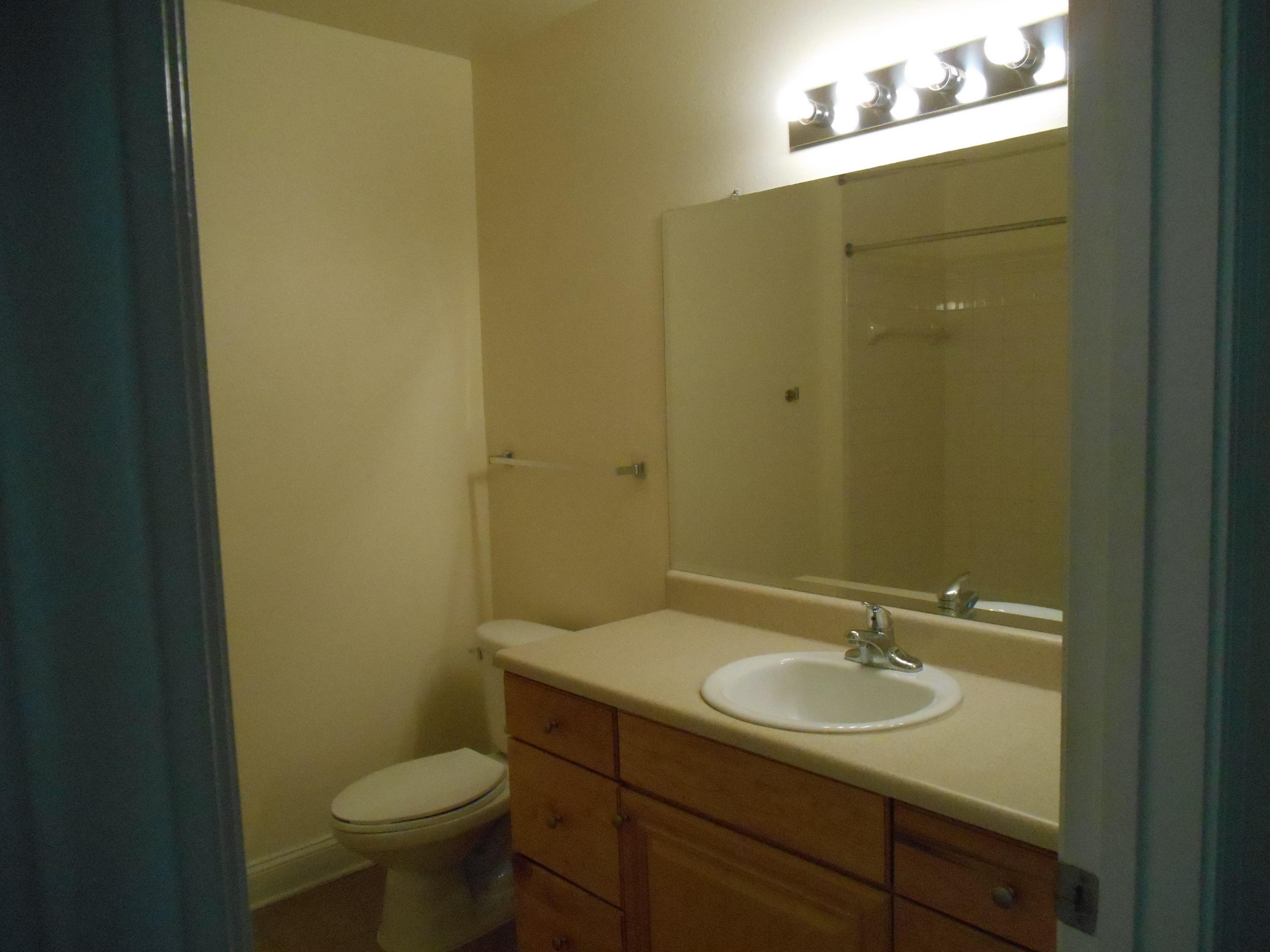 EAGLES LANDING S/D - Residential Lease