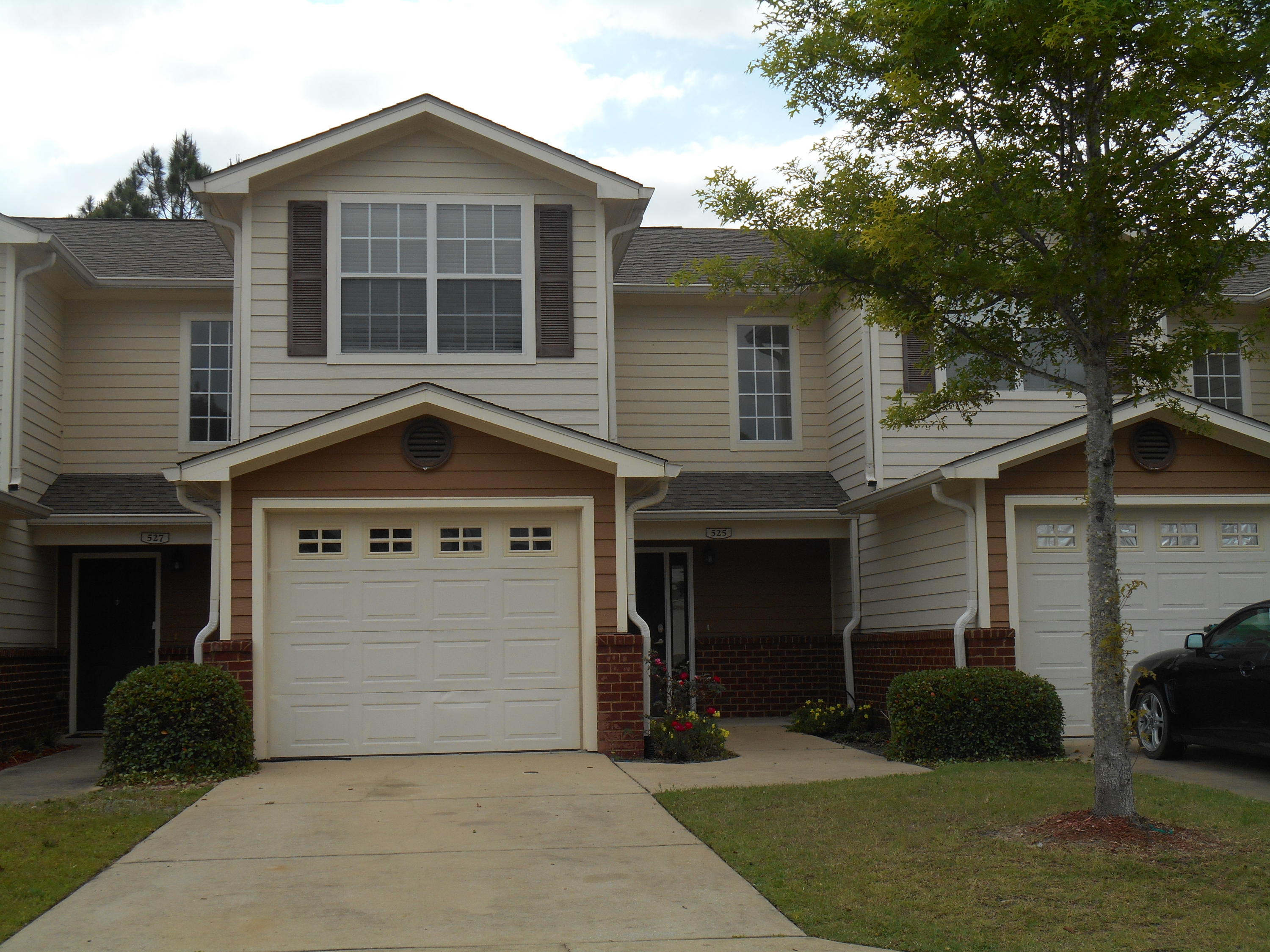 EAGLES LANDING S/D - Residential Lease
