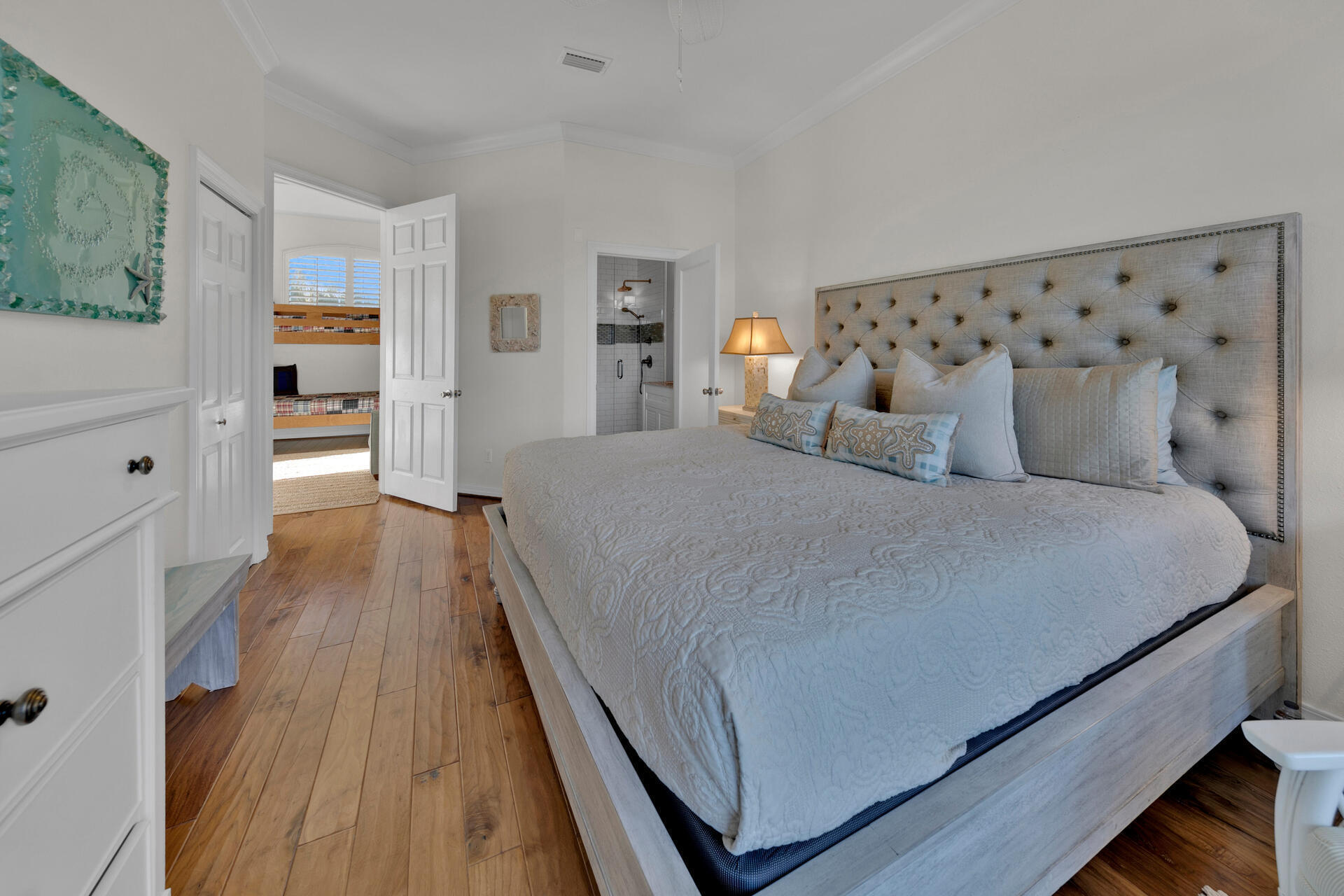 BURNT PINE - Residential